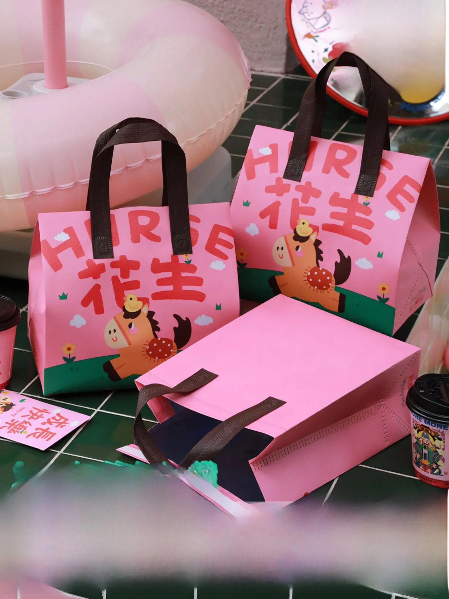 borsa-termica-in-tessuto-non-tessuto-per-capodanno-borsa-isolante-per-consegna-pane-borsa-per-asporto-torte-e-dessert