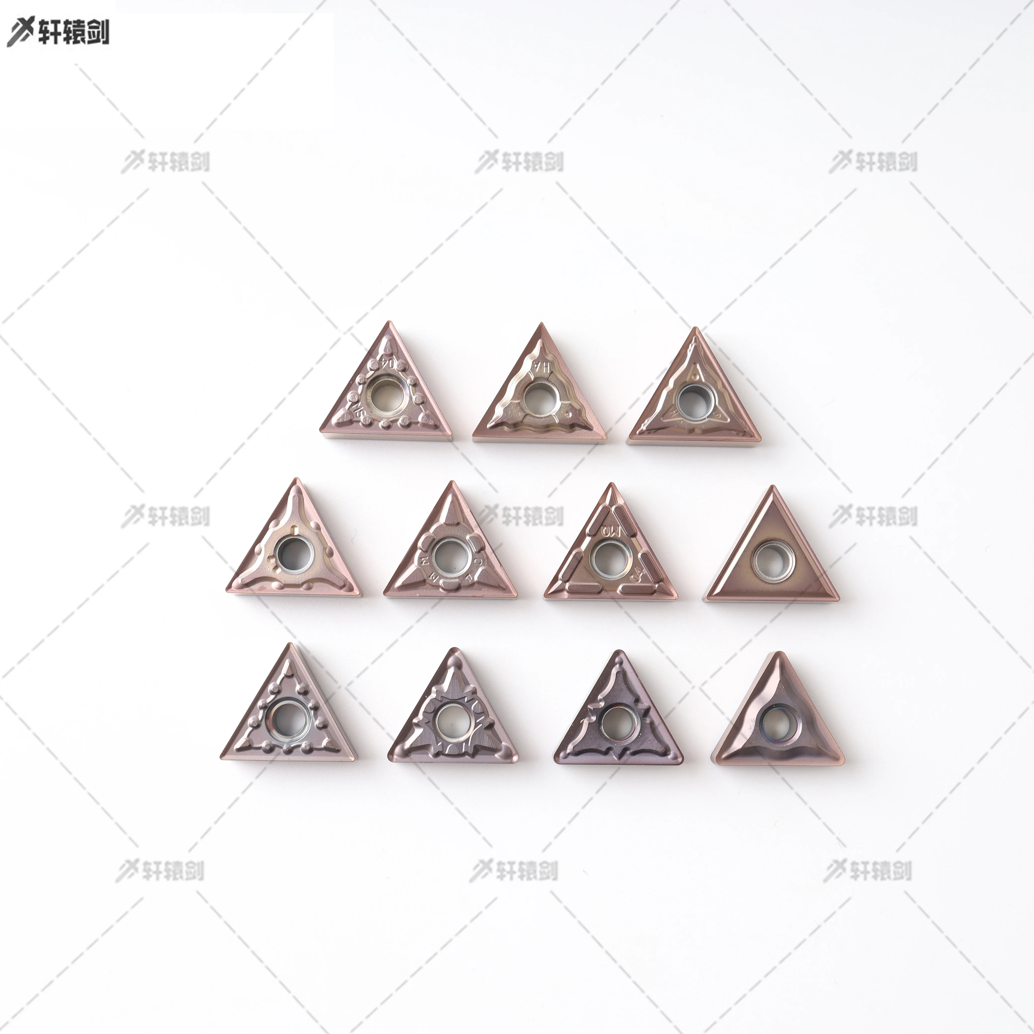 

Твердосплавные вставки TNMG160402/160404/160408/160412 Токарный станок с ЧПУ Токарные инструменты Внешняя токарная вставка для нержавеющей стали