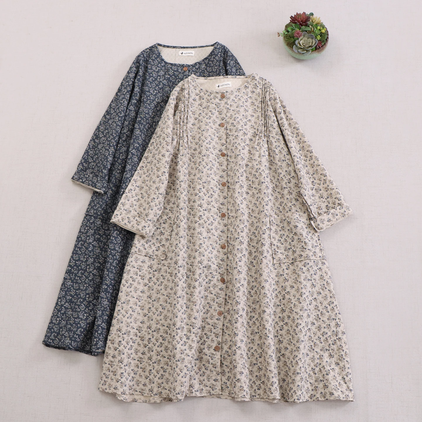 Vestido japonés dulce Mori Girl Vintage de algodón con estampado Floral para mujer, vestidos Midi holgados informales de manga larga con una hilera de botones para otoño