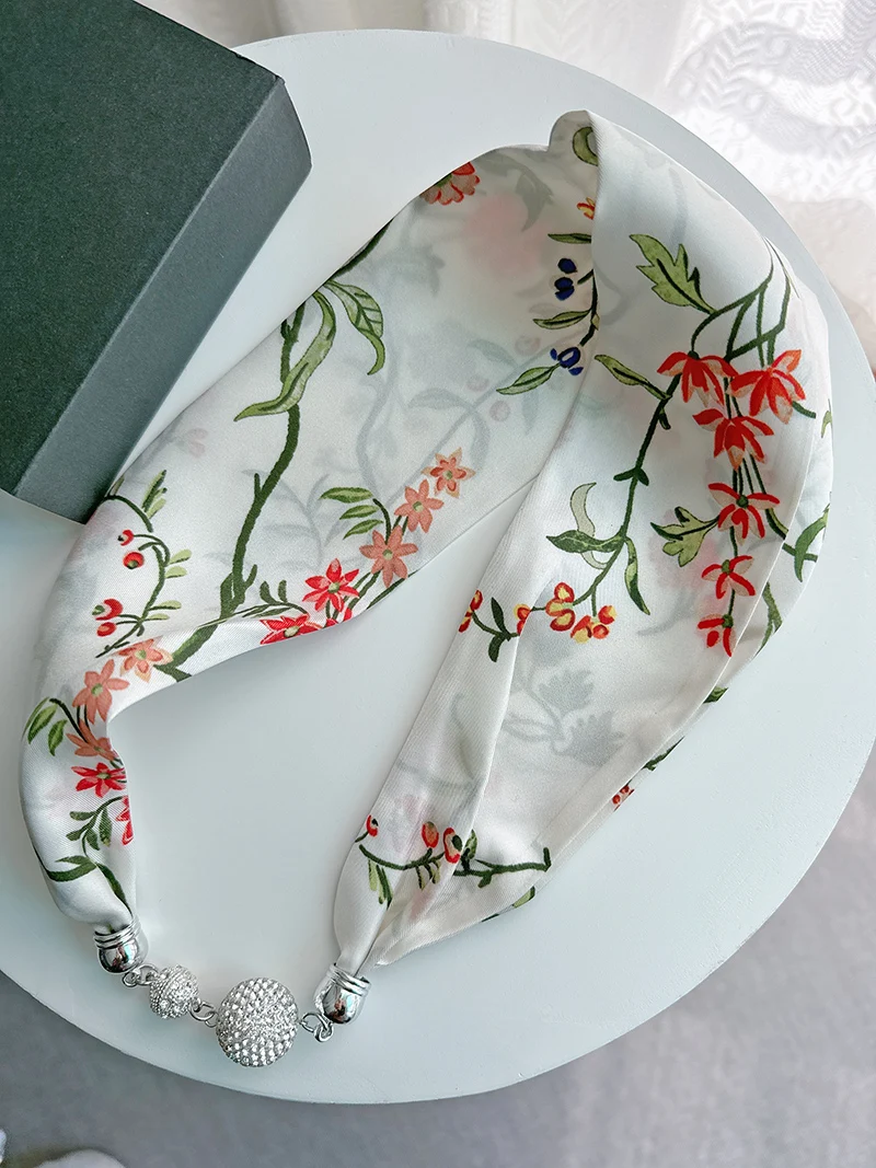 

Green Magnetic Silk Scarf Buckle For Woman Necklace Pendant Neckerchief Chain Pearls Bead Necklace Scarves 100 Silk Natural
