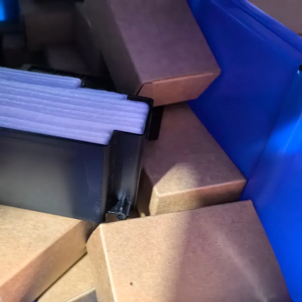 

1799792 1746399 Бак для обслуживания чернил для EPSON M100 M105 M200 M201 M205 L550 L551 L555 L565 L566 L575 WF 2510 2520 2530