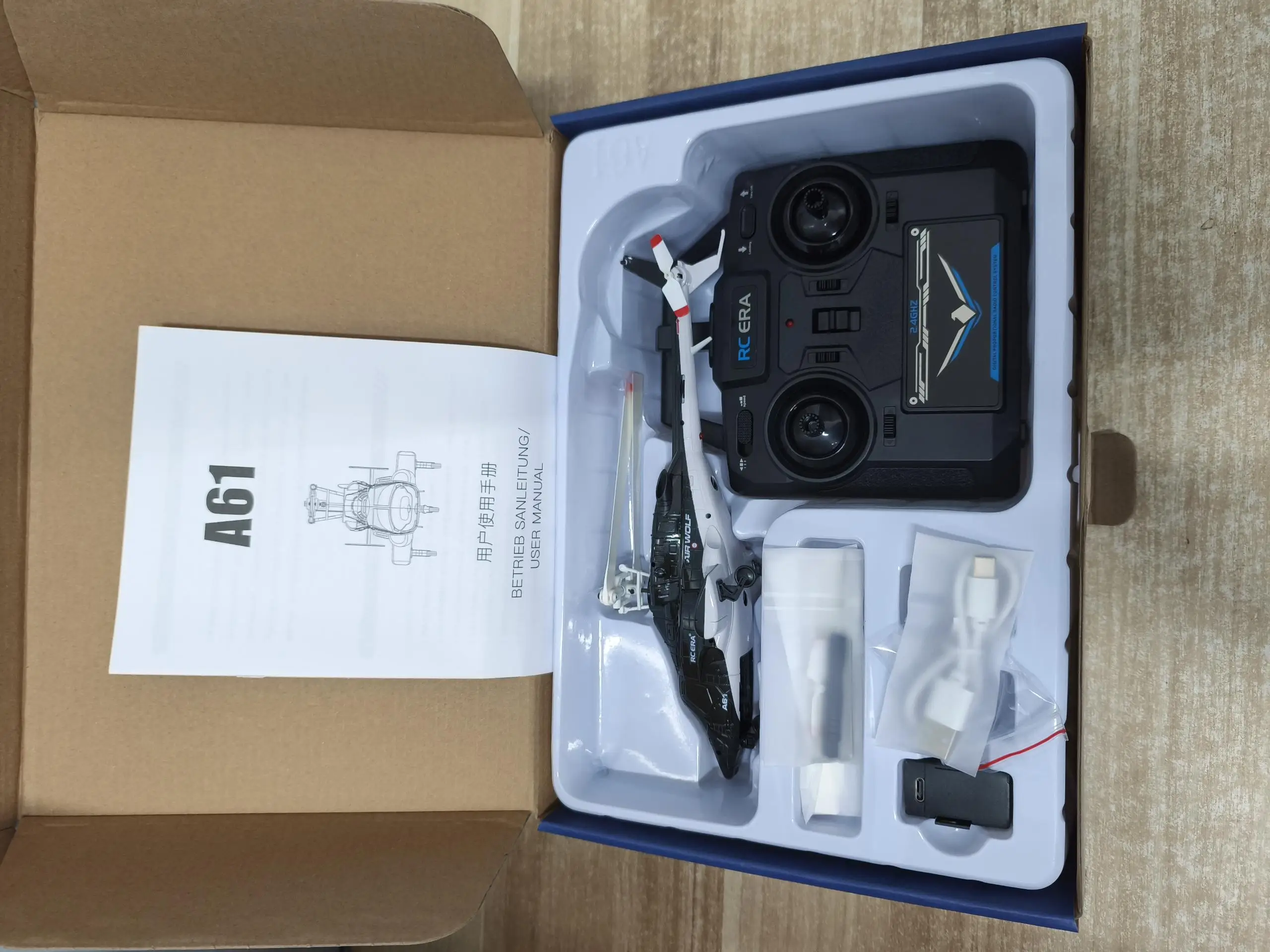 

Rhsky A61 Вертолет с дистанционным управлением, маленький летающий волк, фиксированная высота, четырехсторонняя боевая беспилотная имитация, детская игрушка в подарок