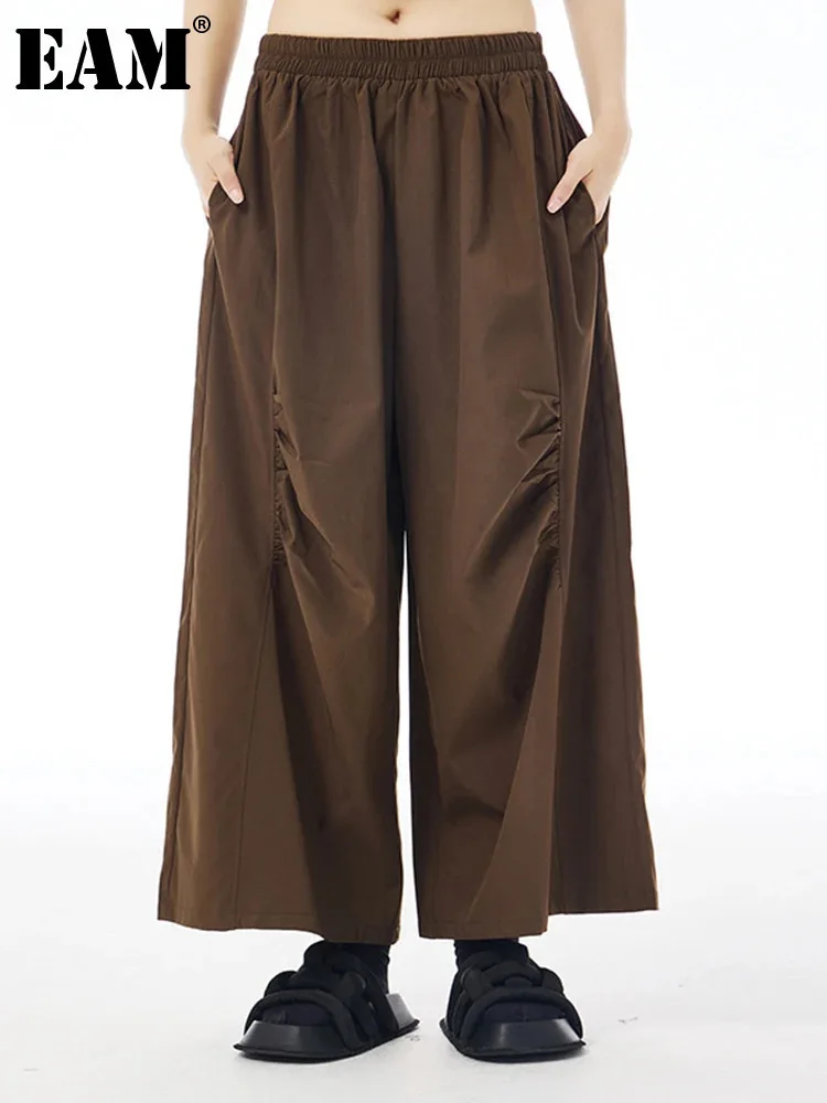 [EAM] pantalones largos de pierna ancha con bolsillo plisado café de cintura alta elástica nuevos pantalones de moda para mujer tendencia primavera otoño 2024 1DH7421