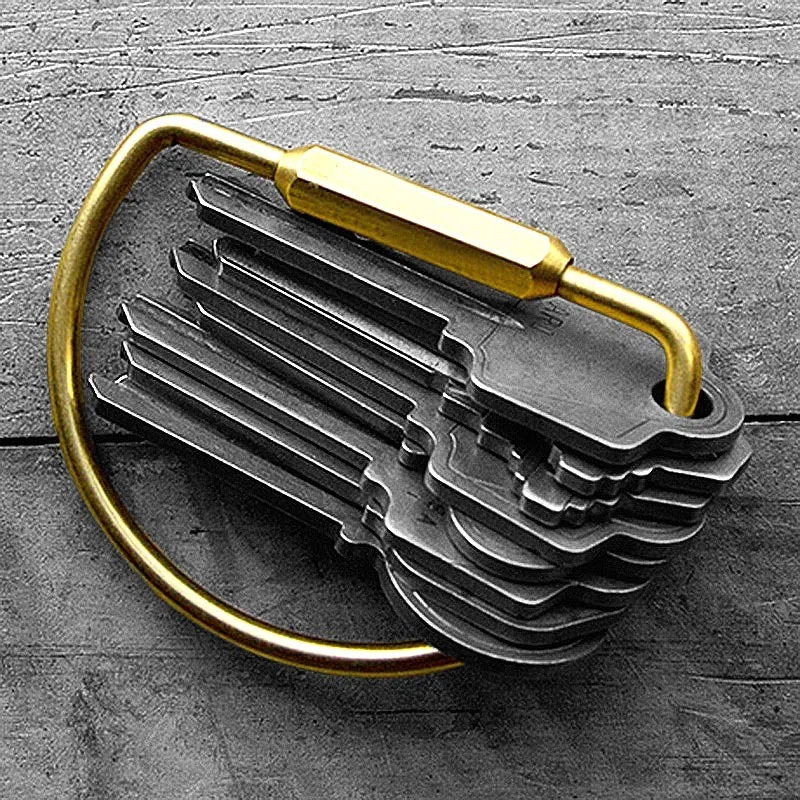Brass Keychain Simple Retro Pure Copper Key Rings Holder EDC Durable Key Chains Large Capacity Bag Charm Best Gift Wholesale
