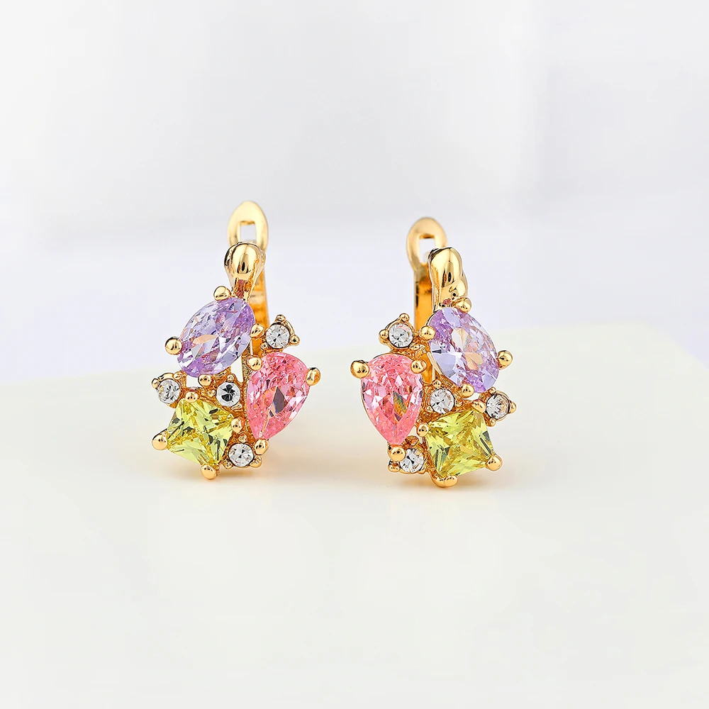 Harong Colorful Crystal Earrings Fashion Classic Zircon Flower Women Aesthetic Stud Earrings Jewelry Accessories Gift for Women