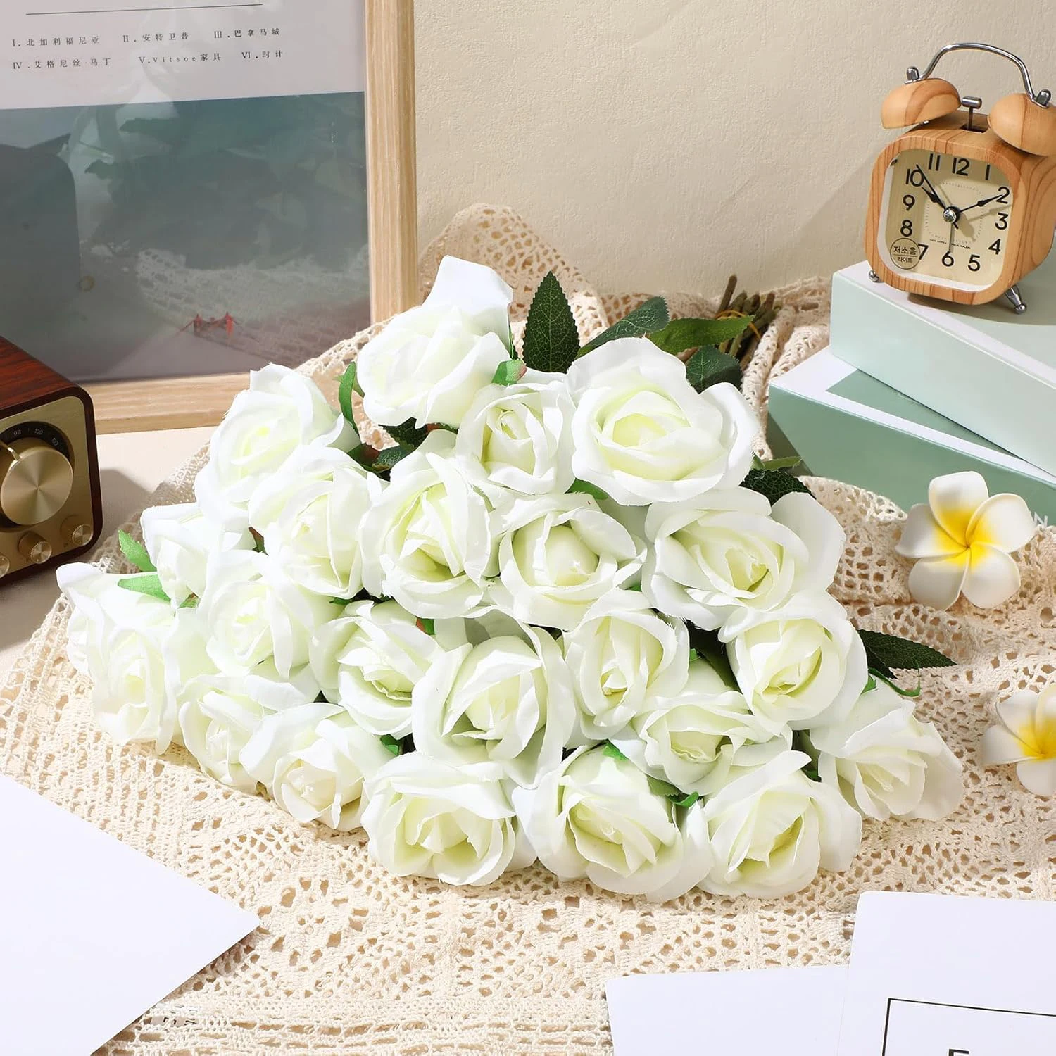 50 Stück Künstliche Blumen Seidenrosen Festival Heimdekoration Hochzeitskranz Brautstrauß Outdoor Garten DIY Geschenke Bogenbox – Detail 1