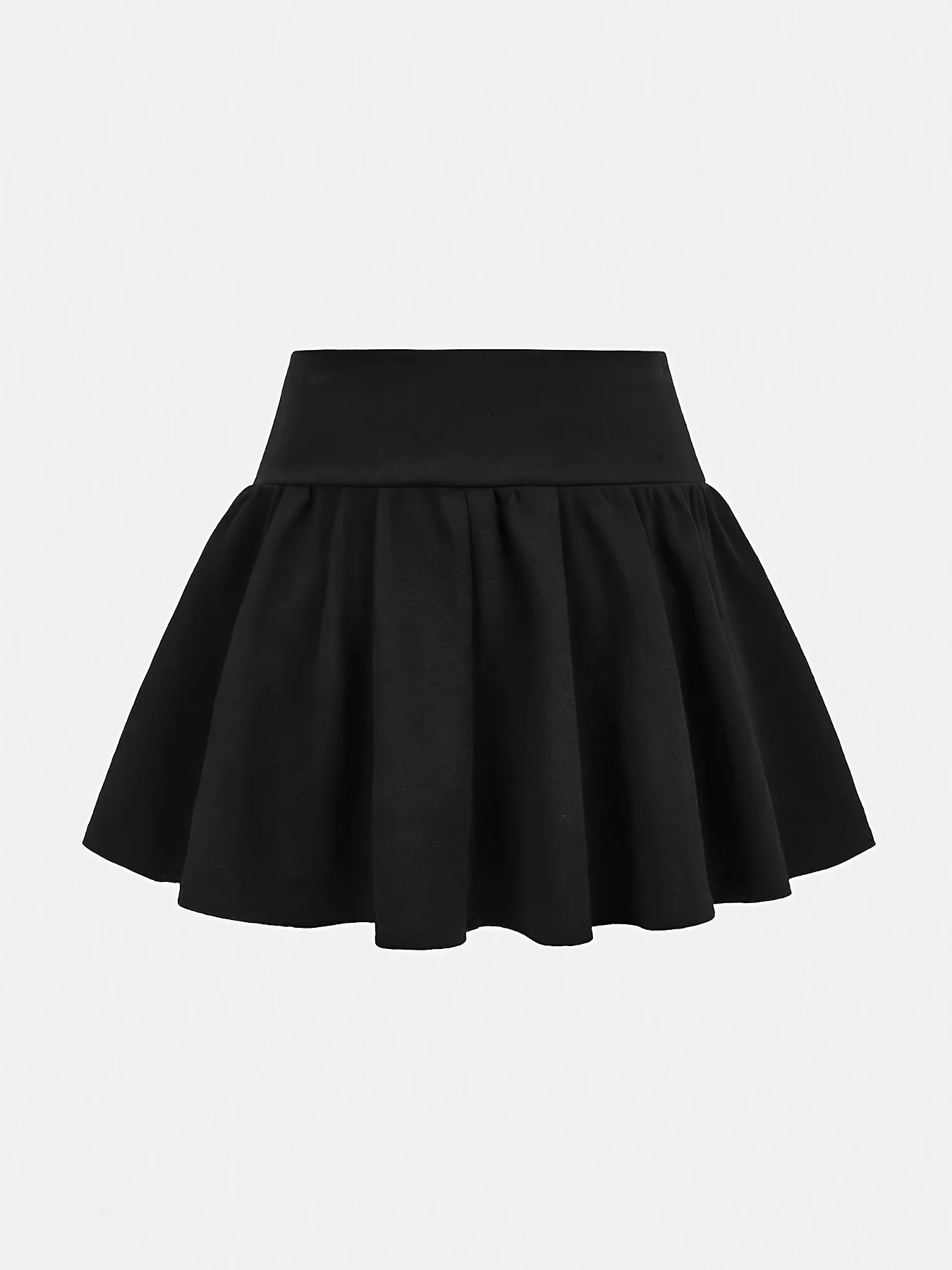 Girls' Black Ruffled Short Skirt, New Summer Style, High-Waisted A-Line Puffy Skirt Design, Versatile Solid Color Tiered Skirt for Children, Lightweight and Drapey Fabric, Comfortable and Fashionable