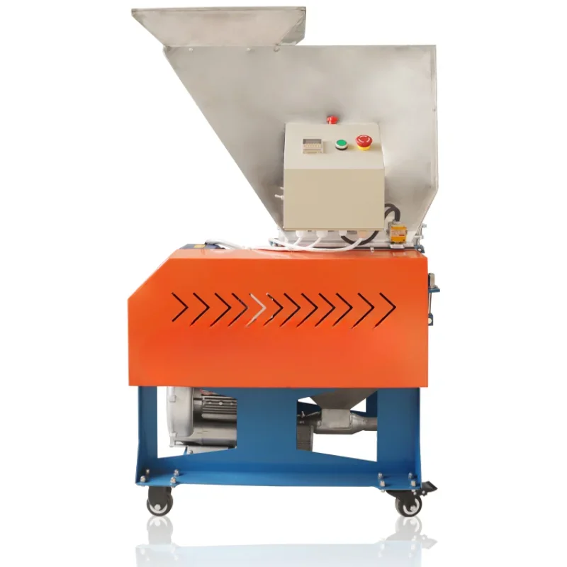 Plastic crusher medium speed edge