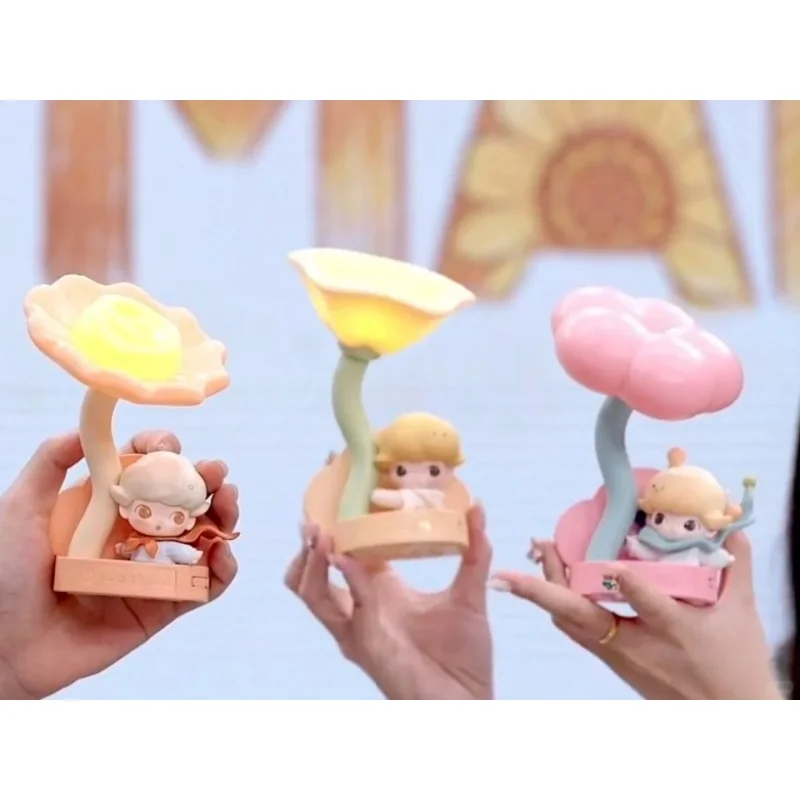 

Серия Pop Mart Dimoo Moment In Bloom: Индукционный ночник с цветочным дизайном, коллекционная фигурка в слепой коробке, подарок для фанатов аниме и детей