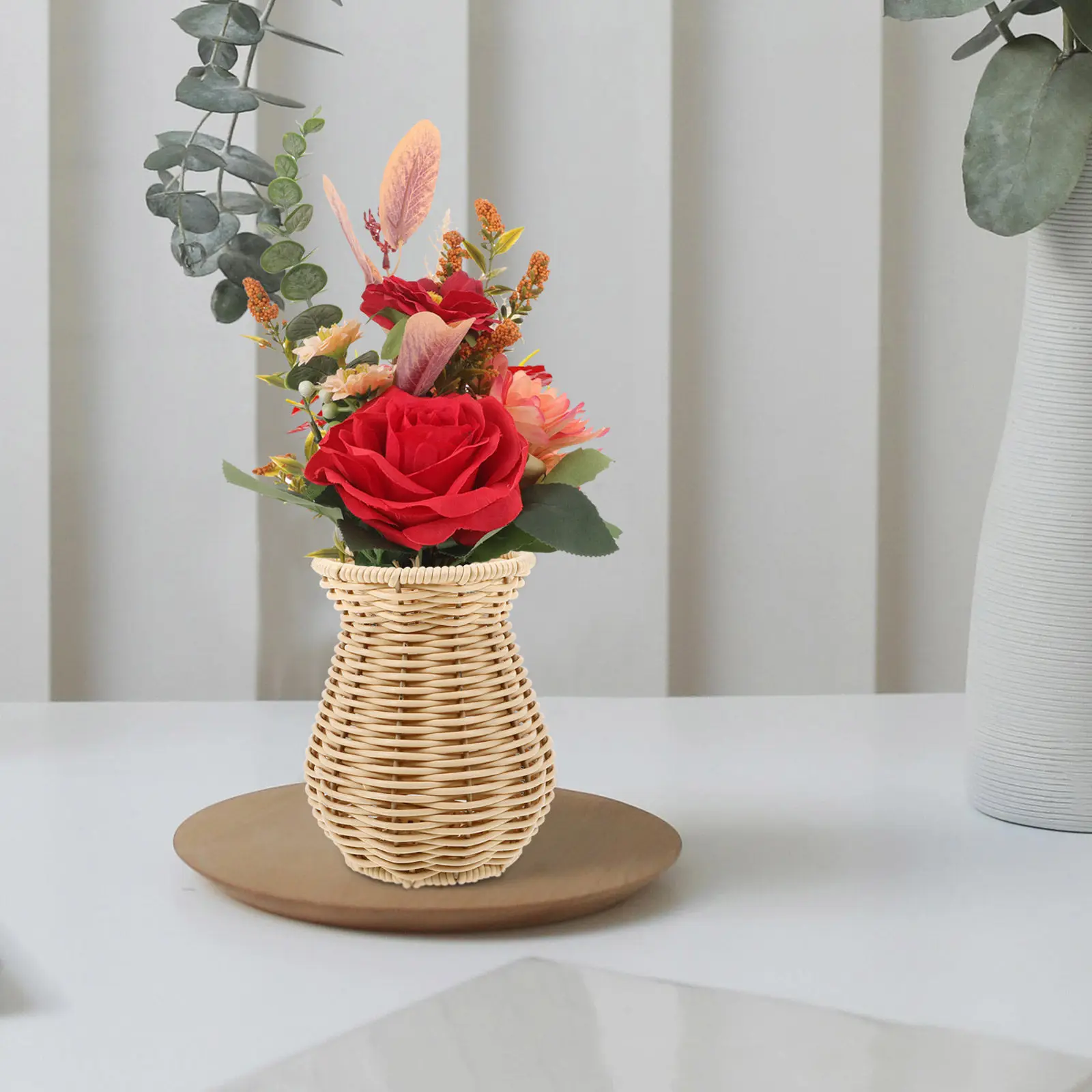 

Rustic Imitation Rattan Flower Vase Woven Plastic Decorative Vase for Home Office Balcony Flower Holder Indoor Table Decoration