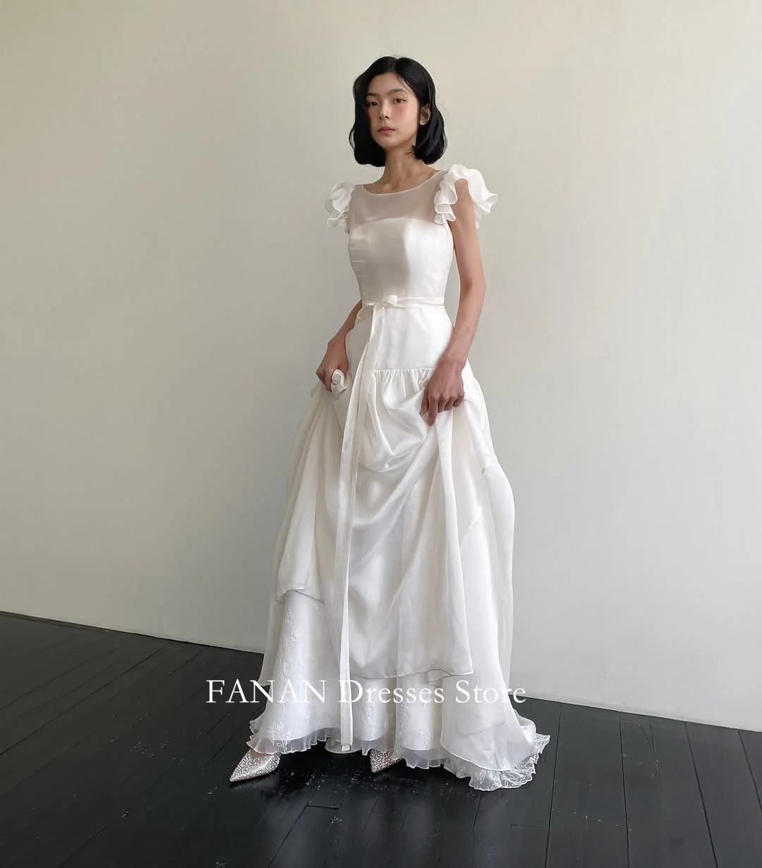 FANAN O-Neck Korea Ivory A-Line Backless Wedding Dresses 웨딩드레스 Short Sleeves Lace Customized Pretty  Bride Gowns Plus Size