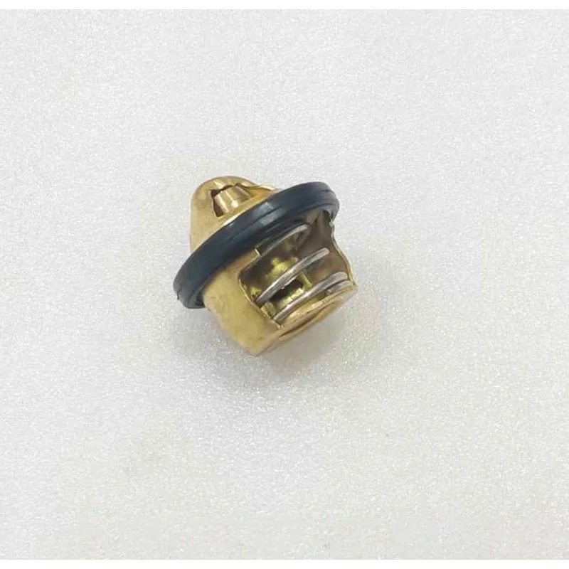 Motorcycle Water Temperature Thermostat For QJMOTOR SRK250 SRK350 SRK400 SRK550 SRV500
