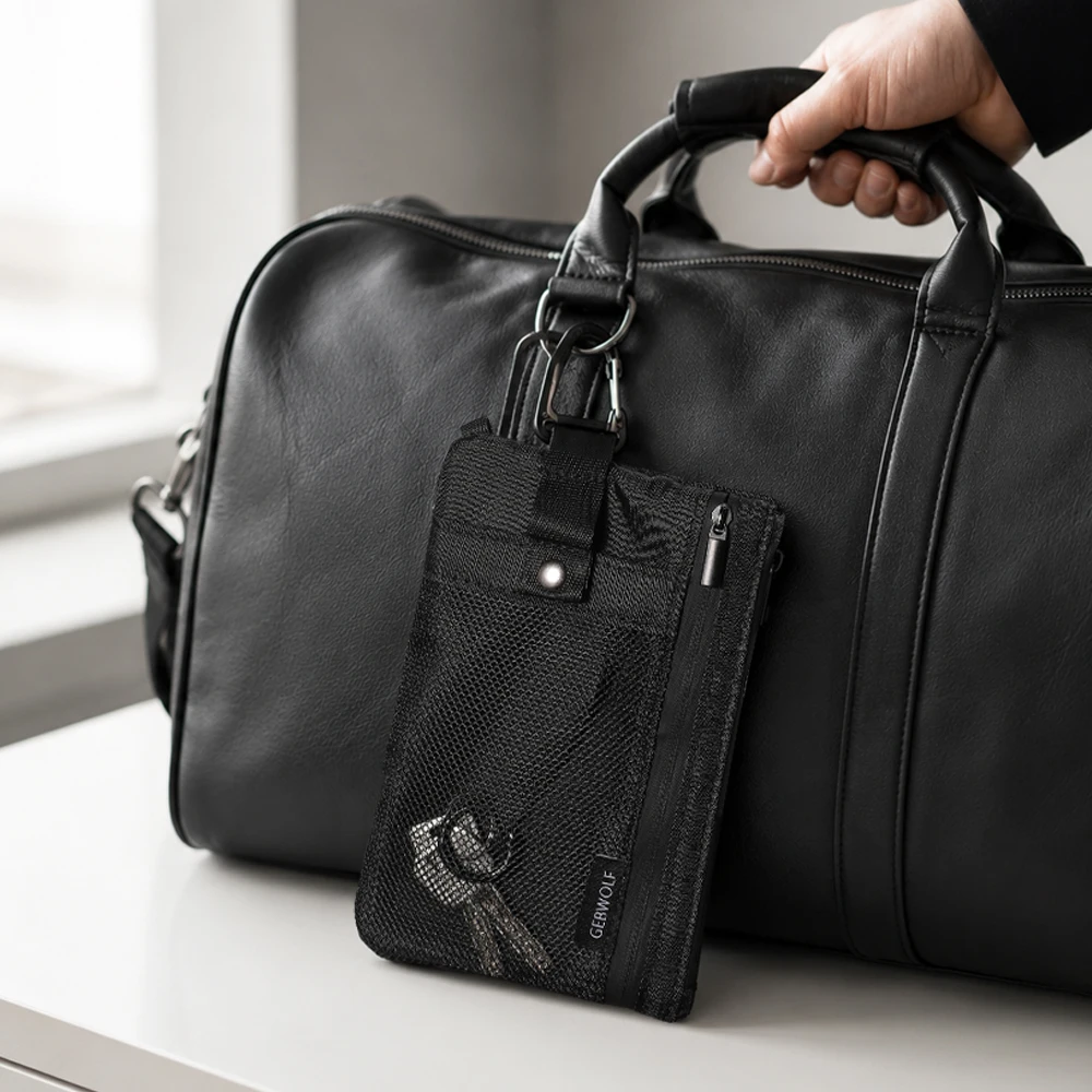 RFID-blockierende Reisebrieftasche mit Pass- und Handyfach, abnehmbarem Trageband und Schlüsselring, leichte Reisebrieftasche. – Detail 9