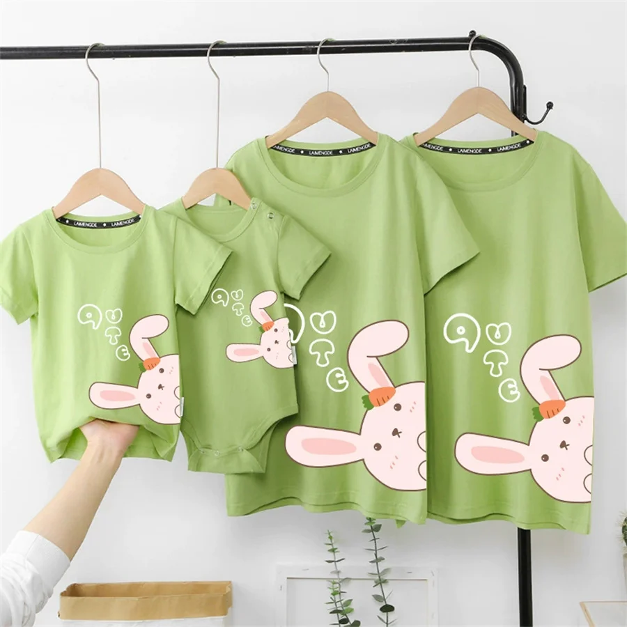 Tshirt family matching outfits rabbit family look cotton Family clothing sets summer father mother kids daugther baby clothe