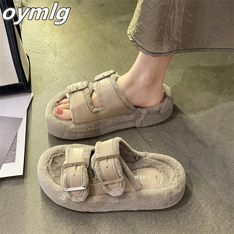 Thick soled height increasing plus size hairy slippers for women's outdoor wear2024new fashion leather buckle plush cotton mop