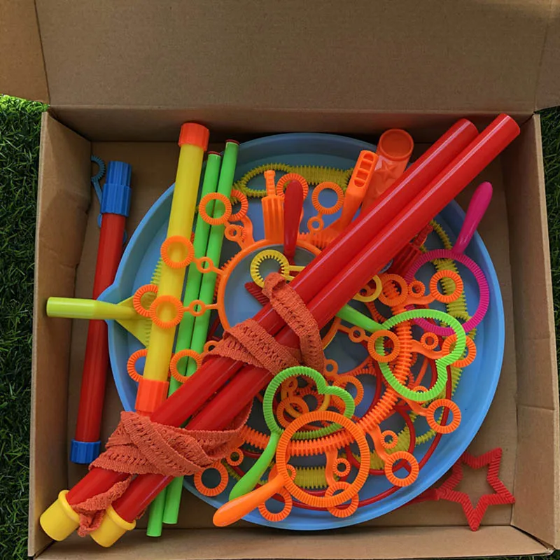 Zestaw do robienia baniek mydlanych dla dzieci na zewnątrz, duży pierścień do baniek, różdżka do baniek, zabawny artefakt do dmuchania baniek, bezpieczna różdżka do baniek, rekwizyt na imprezę, narzędzie do dmuchania baniek.