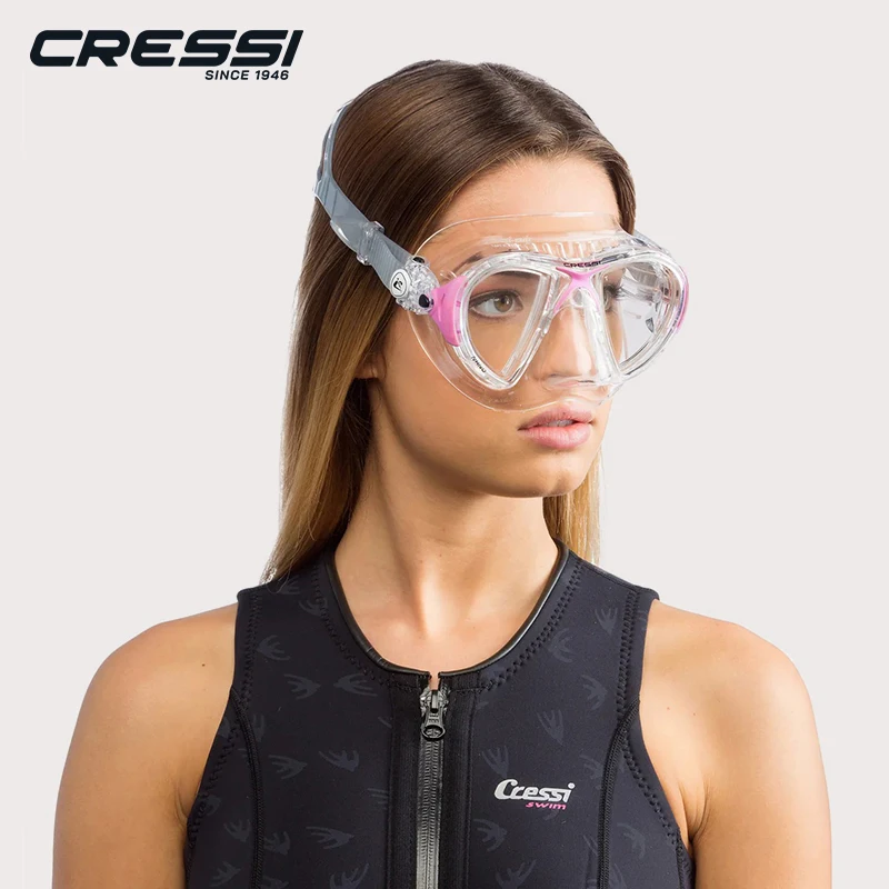 Cressi Nano Ultra Low Volume Free Diving Mask Tempered Glass 2 Window Integrated Dual Frame Black Silicone Mask for Adults