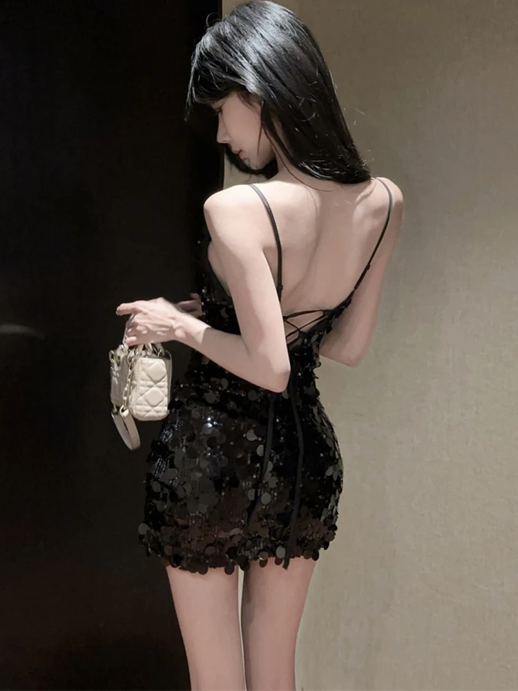 Czarna Sukienka Mini na Ramiączkach z Odkrytymi Plecami i Cekinami dla Kobiet 2025 Koreański Vintage Bodycon Sukienki na Bal Elegancka Luksusowa Letnia Vestidos