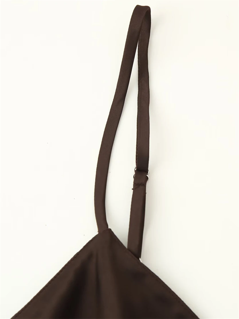 Damenkleid aus Seidensatin mit Textur und Spitzendetail, modisches und sinnliches asymmetrisches Design, neu eingetroffen