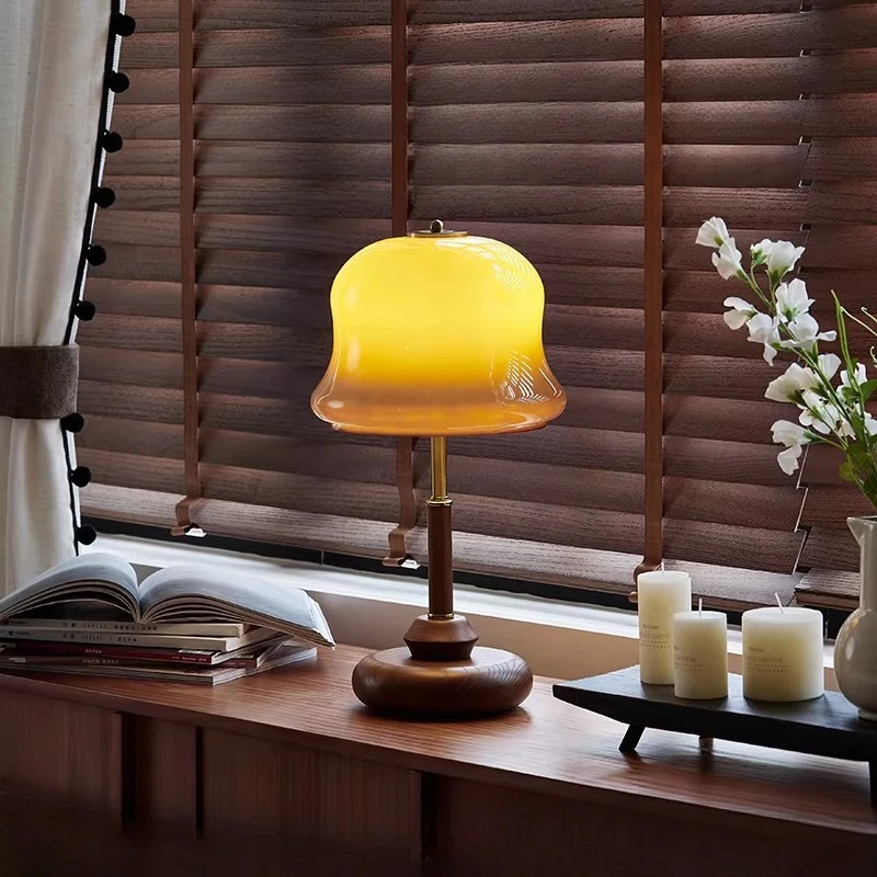 

Desk lamp bedroom premium French American retro antique master bedroom atmosphere bedside