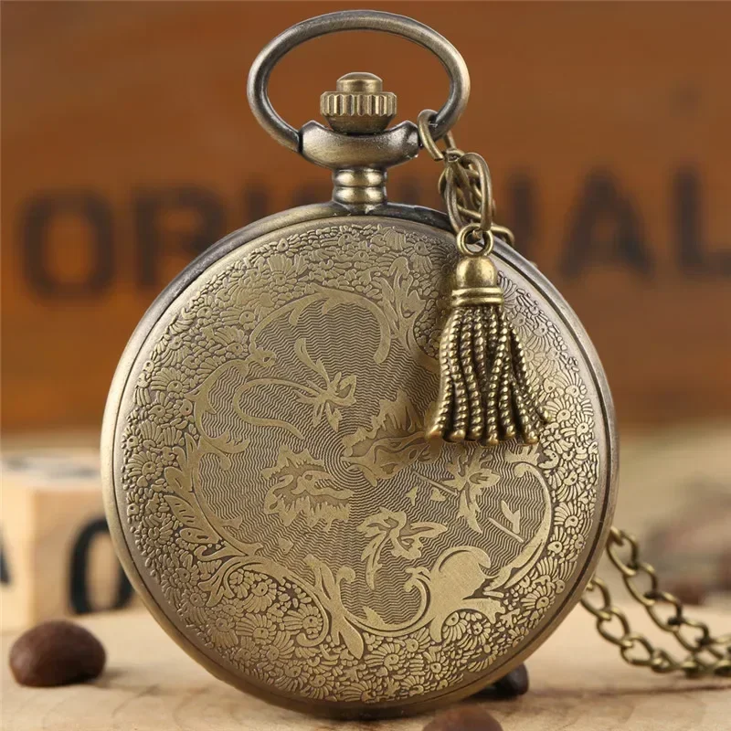 Old Fashion Pocket Watch Carved Roman Number Case Bronze Quartz Movement Timepiece Pendant Tassels Necklace Chain Gift