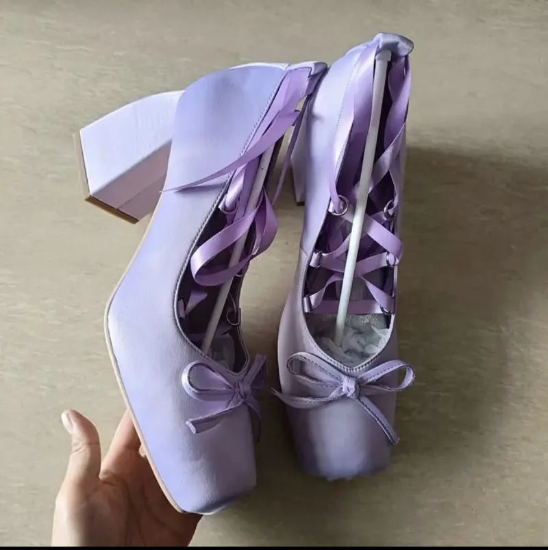 2024 Satin Ballet High Heels 9cm Square Heel Bow Princess Sandals French Square Toe Pleated Frenum Lolita Sexy Pumps 36-41 Shoes