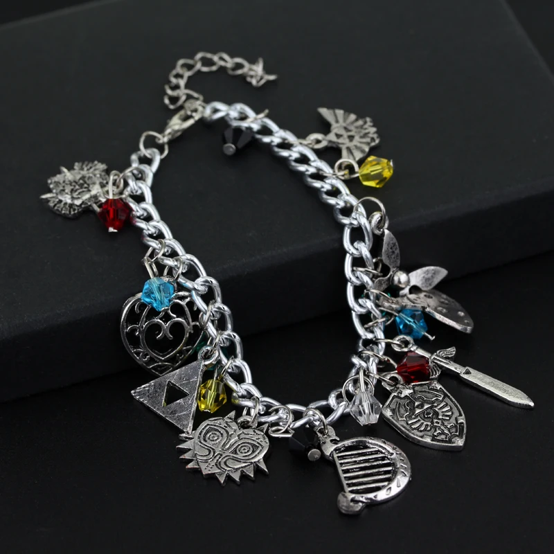 Hot Game Zeldas Bracelet Master Sword Hylian Shield Sheikah Eye Pendant Charms Bangle Jewelry Gifts