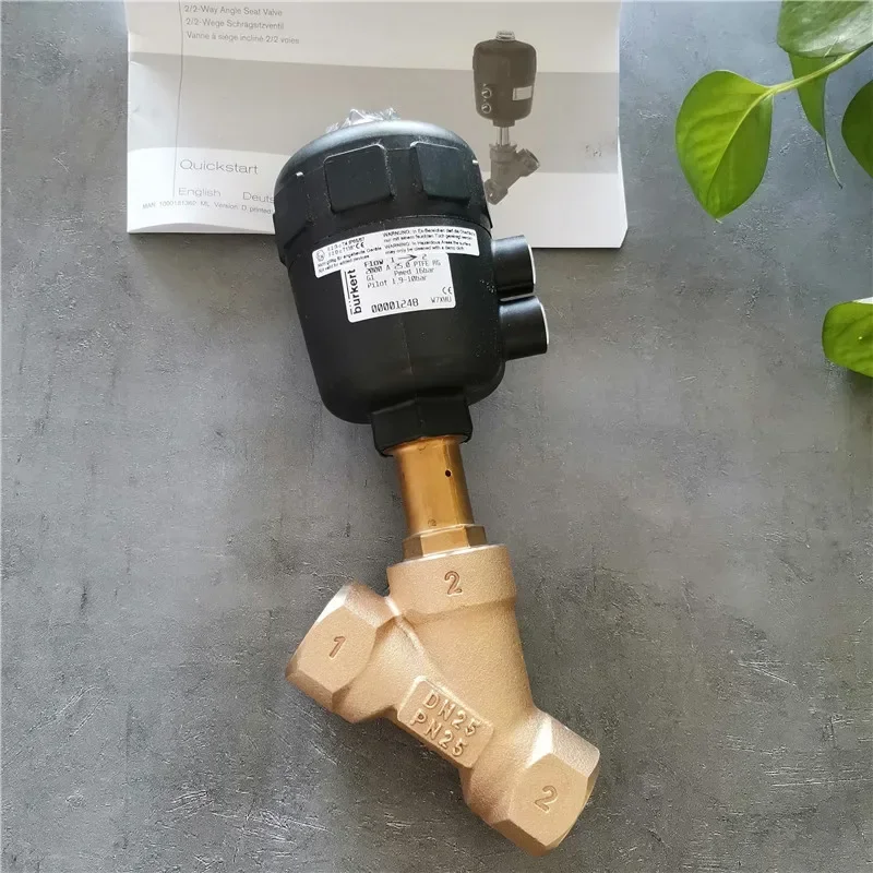 2026.4Burkert Angle Seat Valve 2000 Series DN25PN25 Threaded Connection Air 00001248 G1 Stock