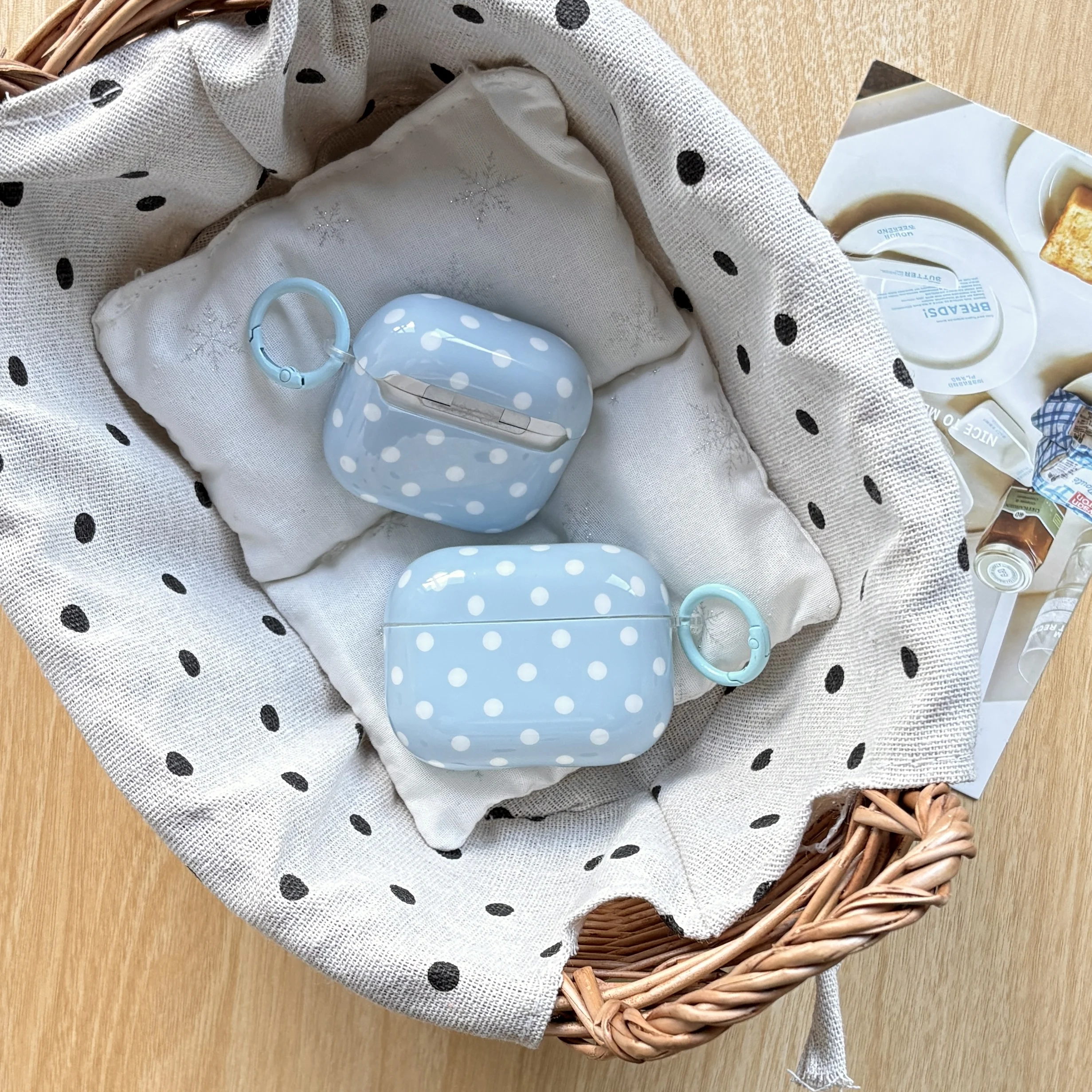 Summer Simple Light Blue Polka Dot Pattern Glossy Earphone Cover Case For AirPods 1 2 3 4 5 Pro Pro2 Pro3