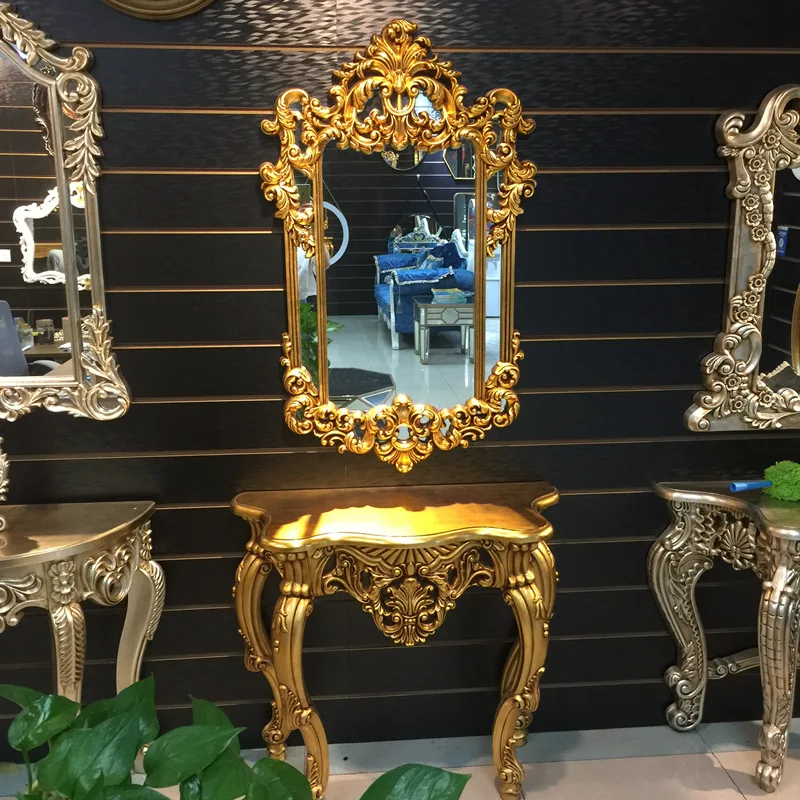 

European retro carved porch table antique hall entry foyer decorative cabinet dresser side against the wall