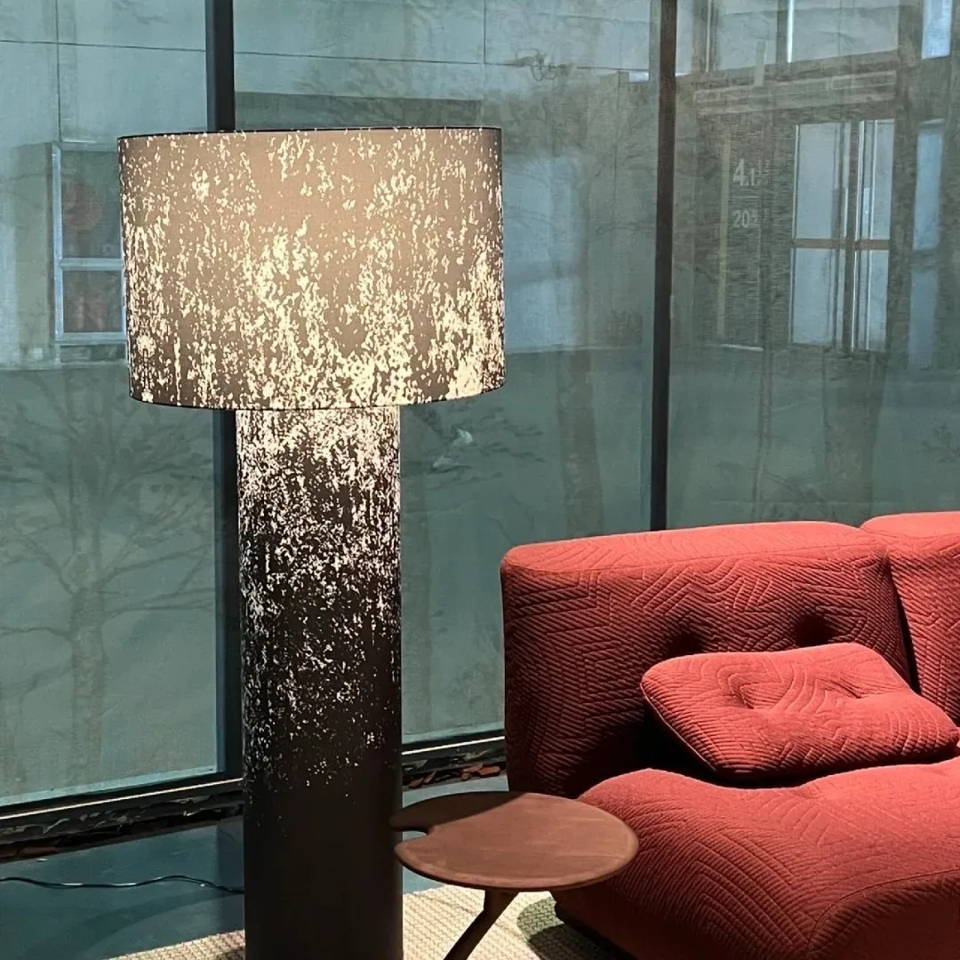 Tubular floor lamp modern minimalist living room sofa side wabi sand wind black Internet celebrity bedroom bedside table lamp
