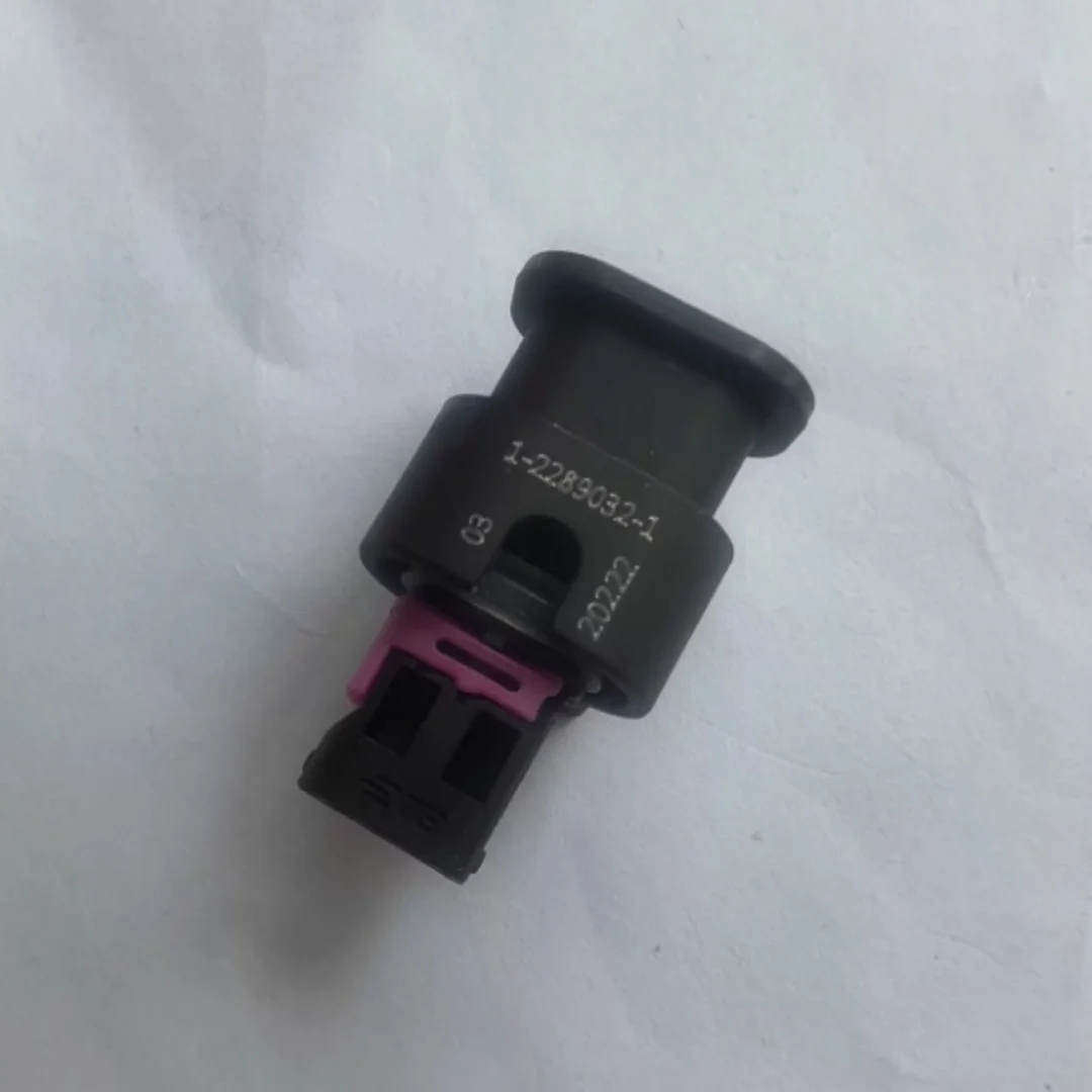 

TE 1-2289032-1 original genuine 2-hole connector plug-in