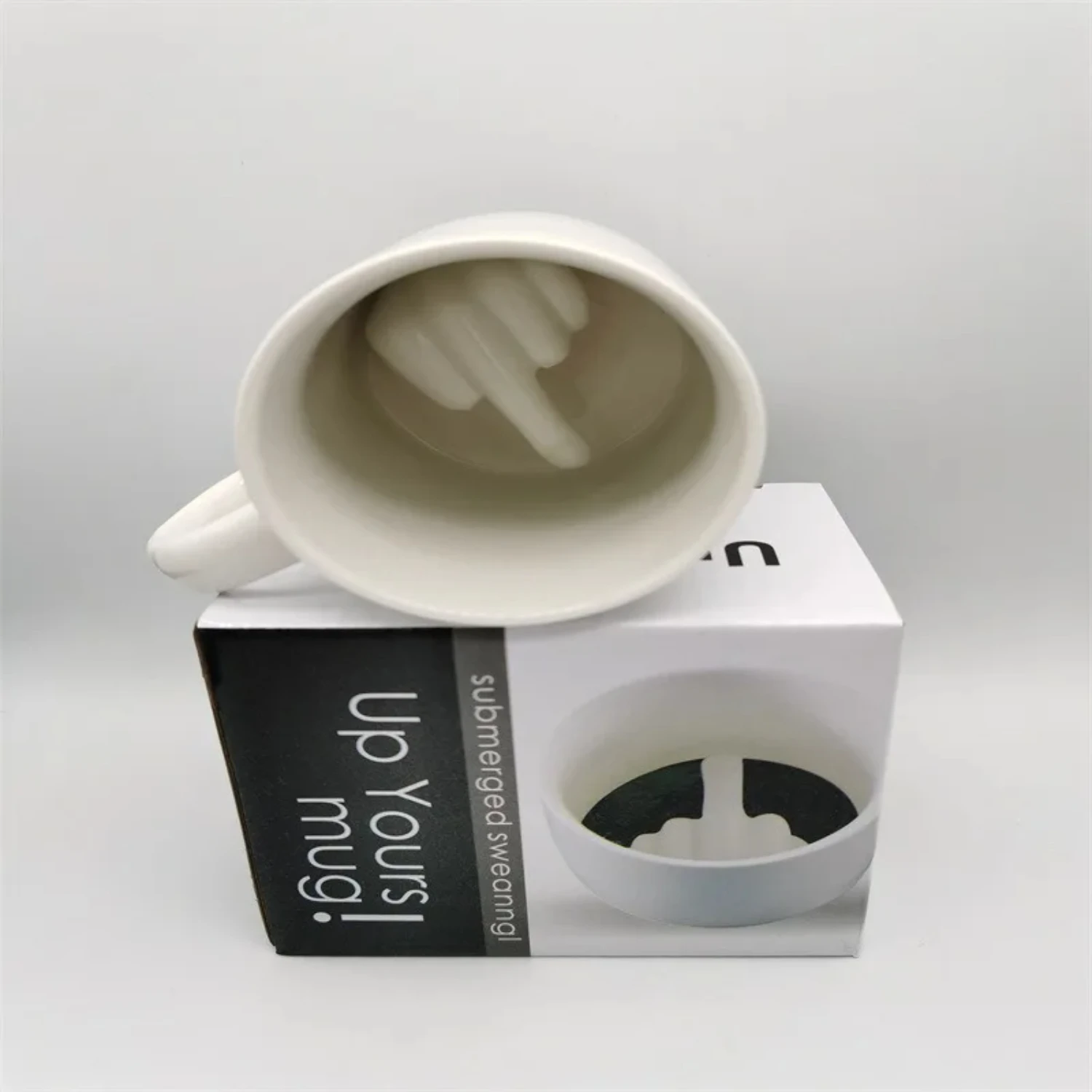 Taza de dedo medio blanca de diseño creativo, taza de café y leche mezcladora de estilo novedoso, Taza de cerámica divertida, capacidad suficiente de 300ml, 1 Uds.