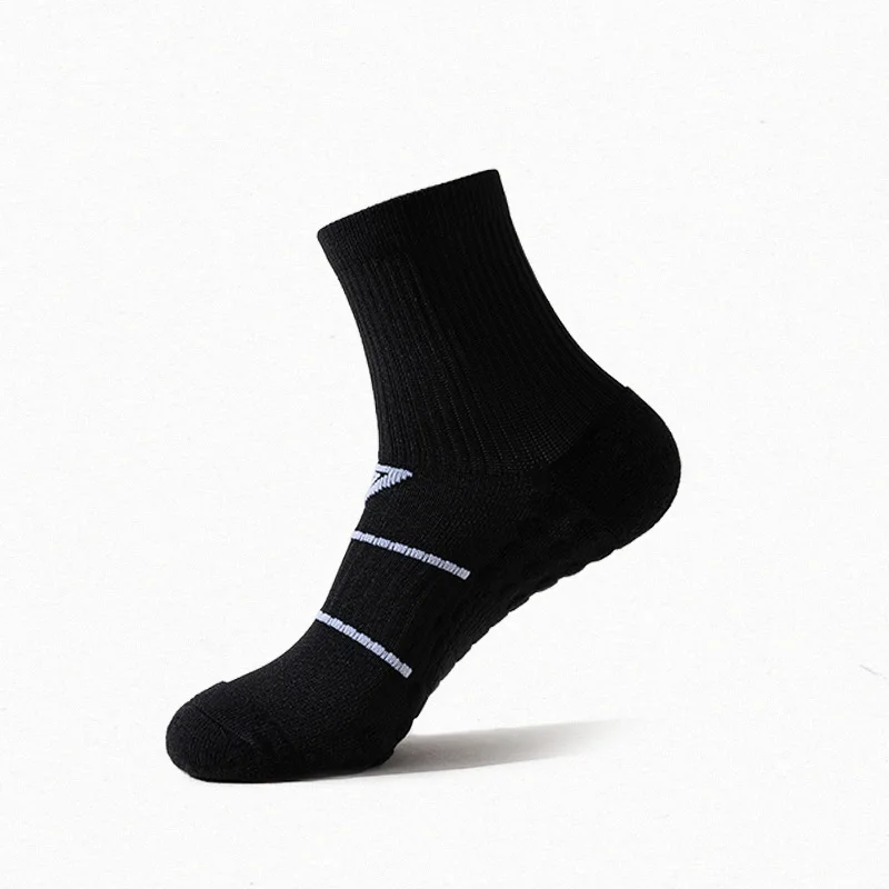 Men Sports Quarter Socks Performance Colorful Athletic Cushion Breathable Marathon Running Basketball Four Seasons Sports Socks