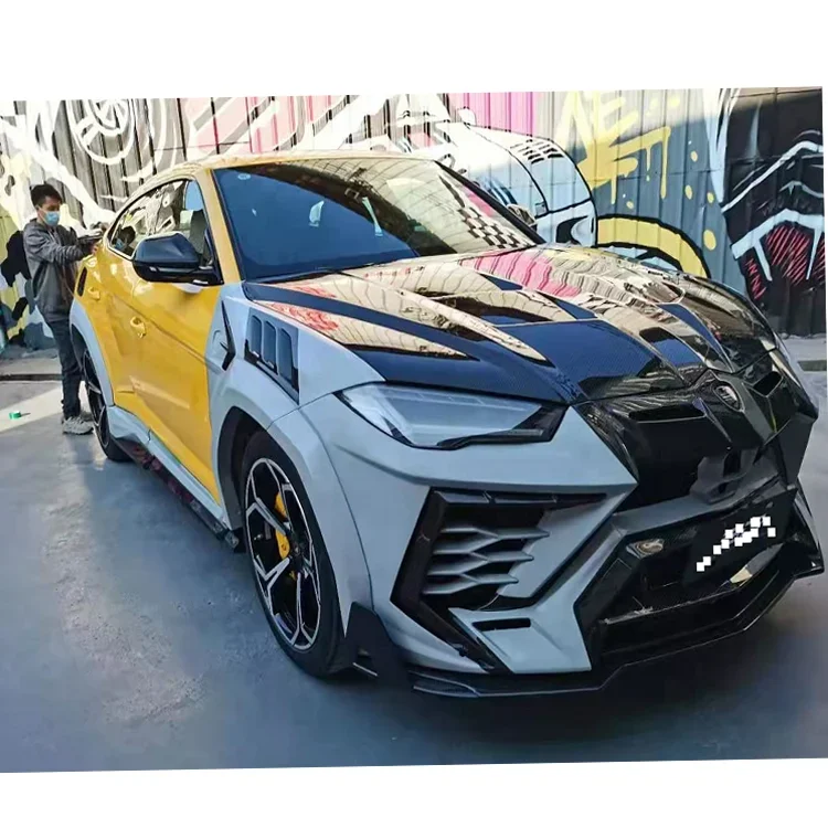 Carbon Fiber Body Kit Fit For Lamborghini URUS Half   Material