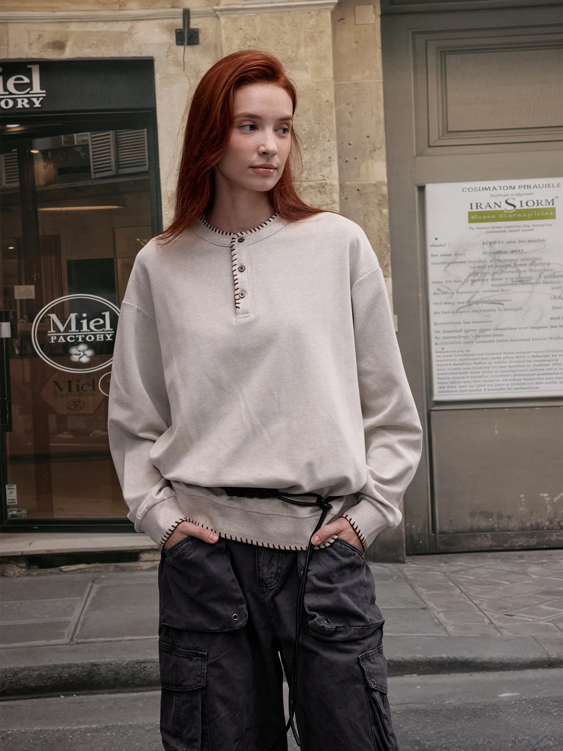 

Оригинальная винтажная толстовка с капюшоном MADWITCH, сшитая вручную, свободная повседневная дизайнерская классическая модная уличная одежда с воротником Генри