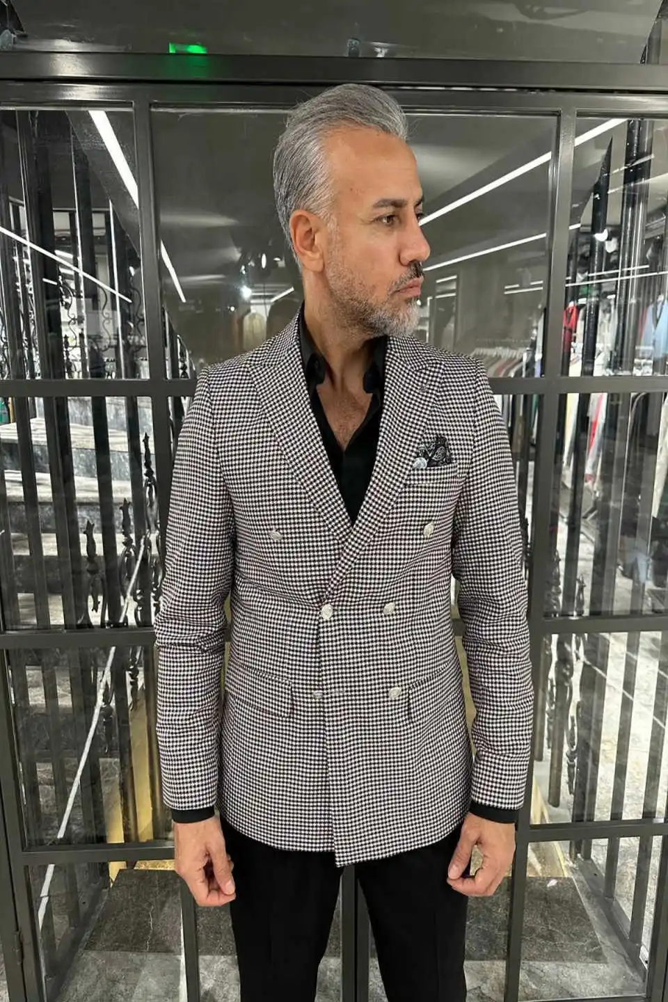 Vintage Wedding Tuxedos Check 2 Piece Set Jacket Pant Men Suit Peaked Lapel Double Breasted Groom Business Blazers Customized