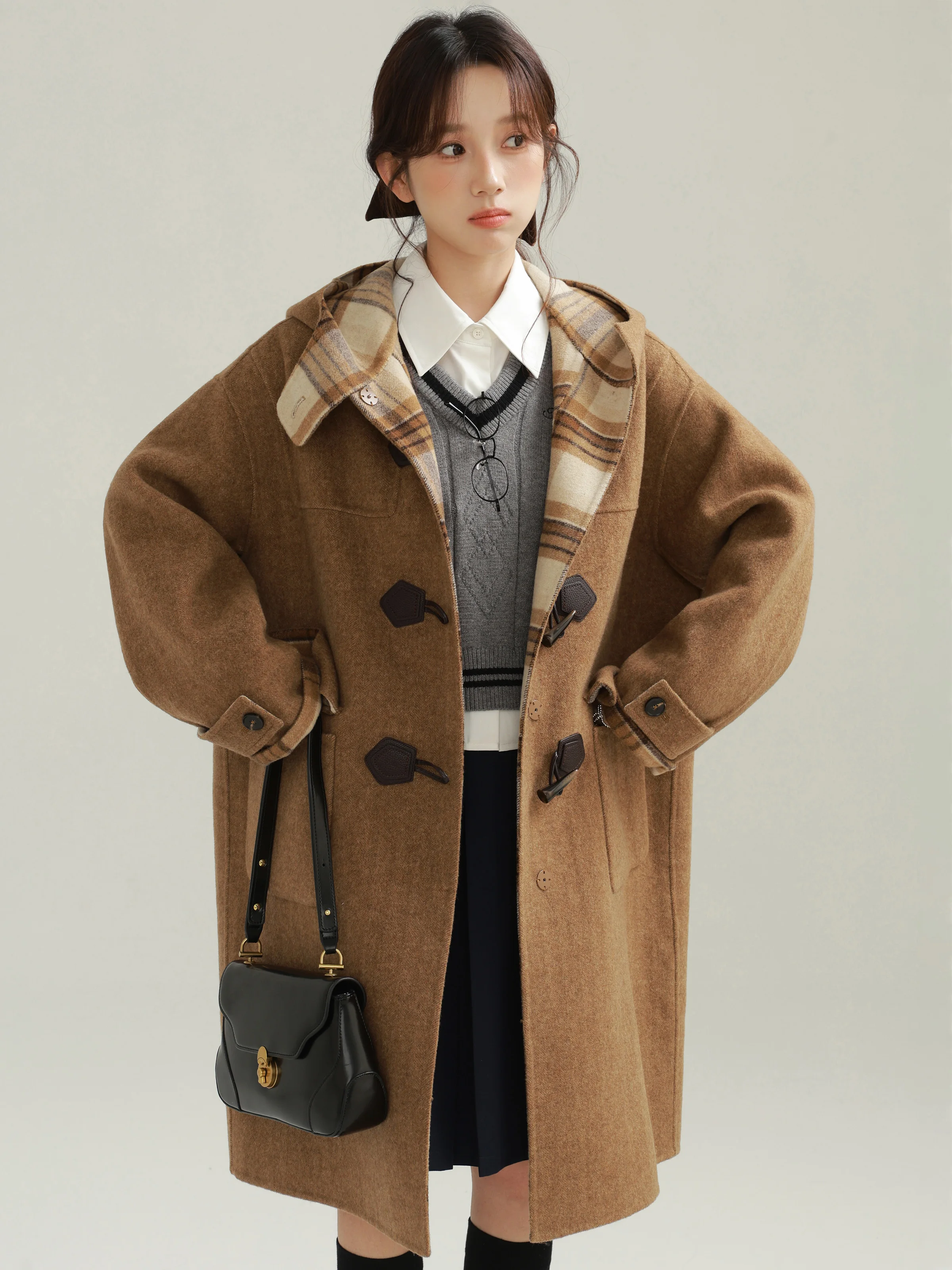 Elegant Wool Duffle Coat Vintage Double-Faced Woolen Jacket Preppy Warm Loose Hooded Outerwear for Women Winter Fashion Style