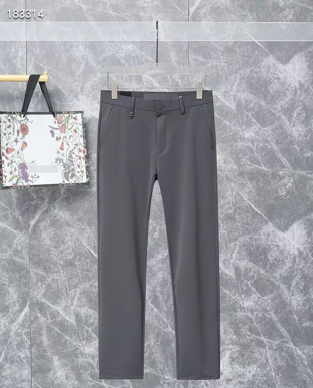 2024 DIKU JING  2024 Spring and Summer New Men's Casual Trousers, Classic Slant Pocket Style, Small Straight Version