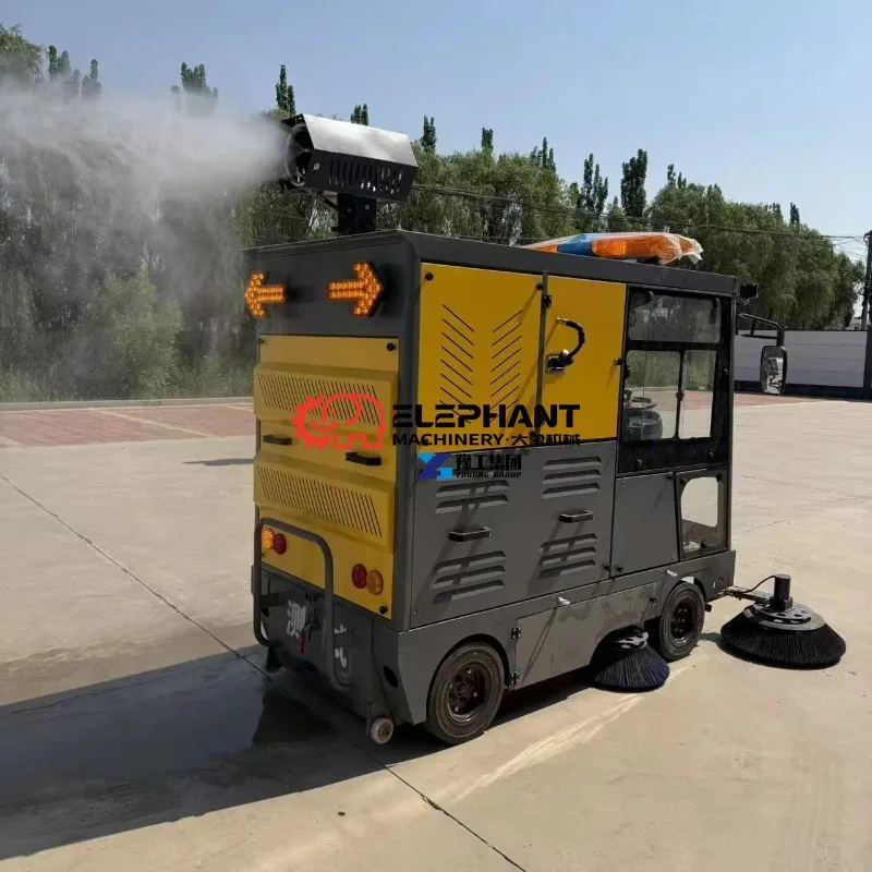 Heavy Duty Enclosed Ride on Street Sweeper 2500mm Cleaning Width for Municipal Road Ground Sanitation Cleaning