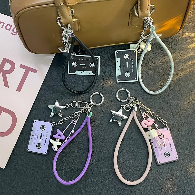 

Креативный игрок, автомобильный брелок с алфавитом из бисера, чехол для телефона, подвесная веревка, чехол для наушников, подвесная цепочка, подвеска, забавное творчество