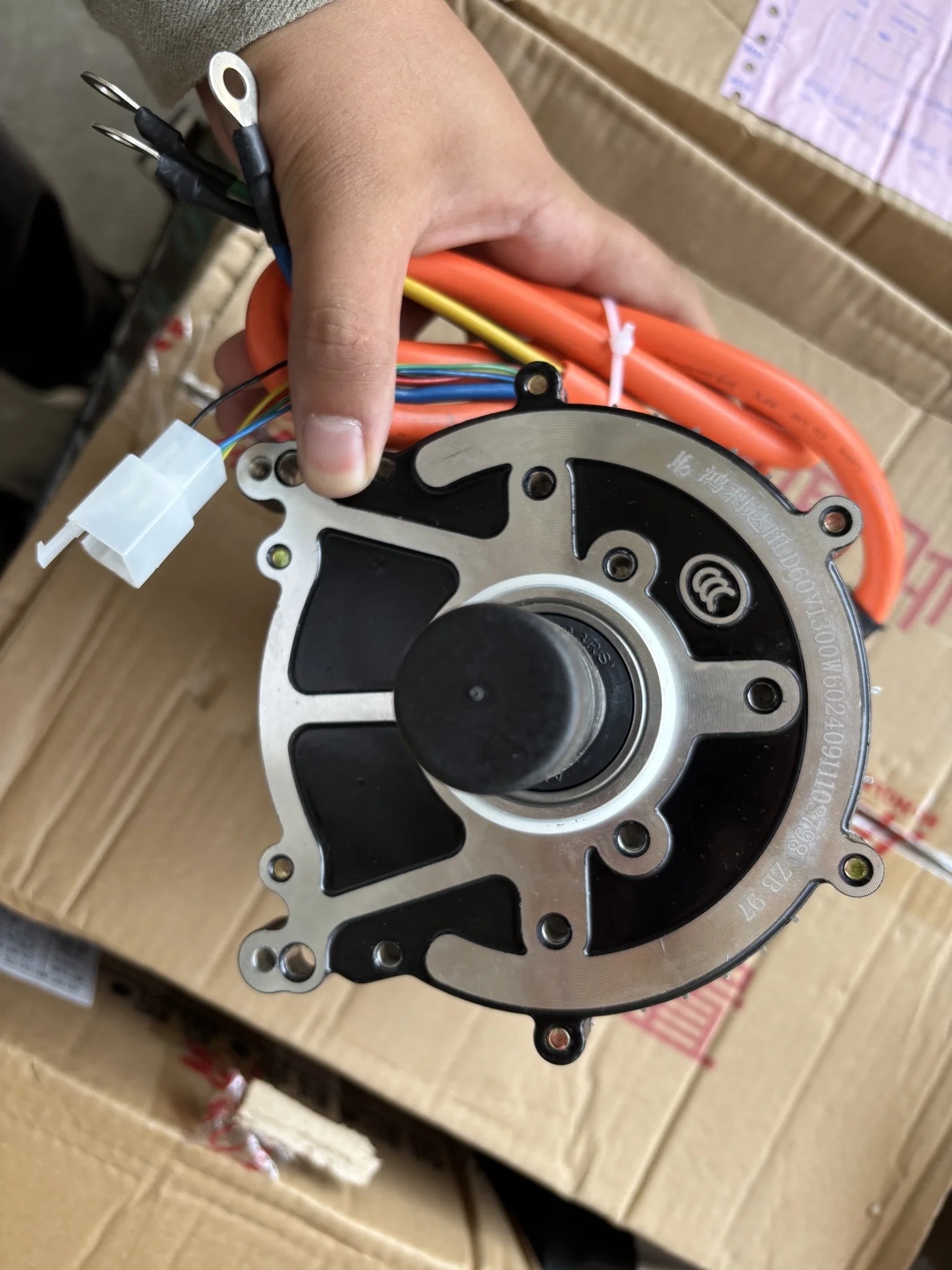 Factory Electric Tricycle DC Brushless Motor 60V 1300W High-speed 4 Wheeled Electric Vehicle Permanent Magnet Differential Motor