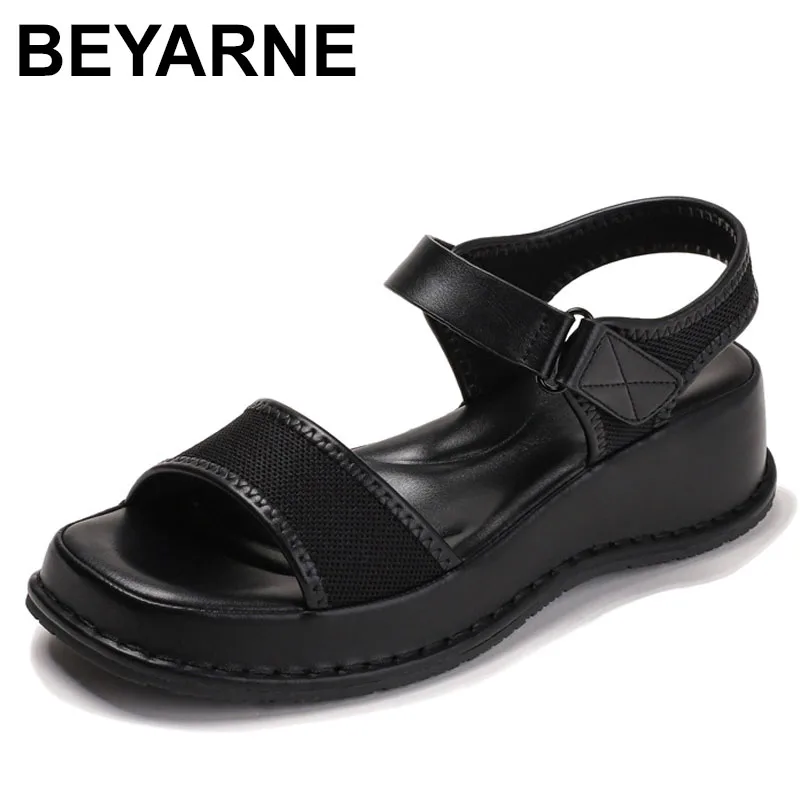 

Женская обувь в стиле ретро, сабо, римские сандалии на танкетке, летний костюм с открытым носком, женский бежевый универсальный костюм большого размера на оригинальной платформе