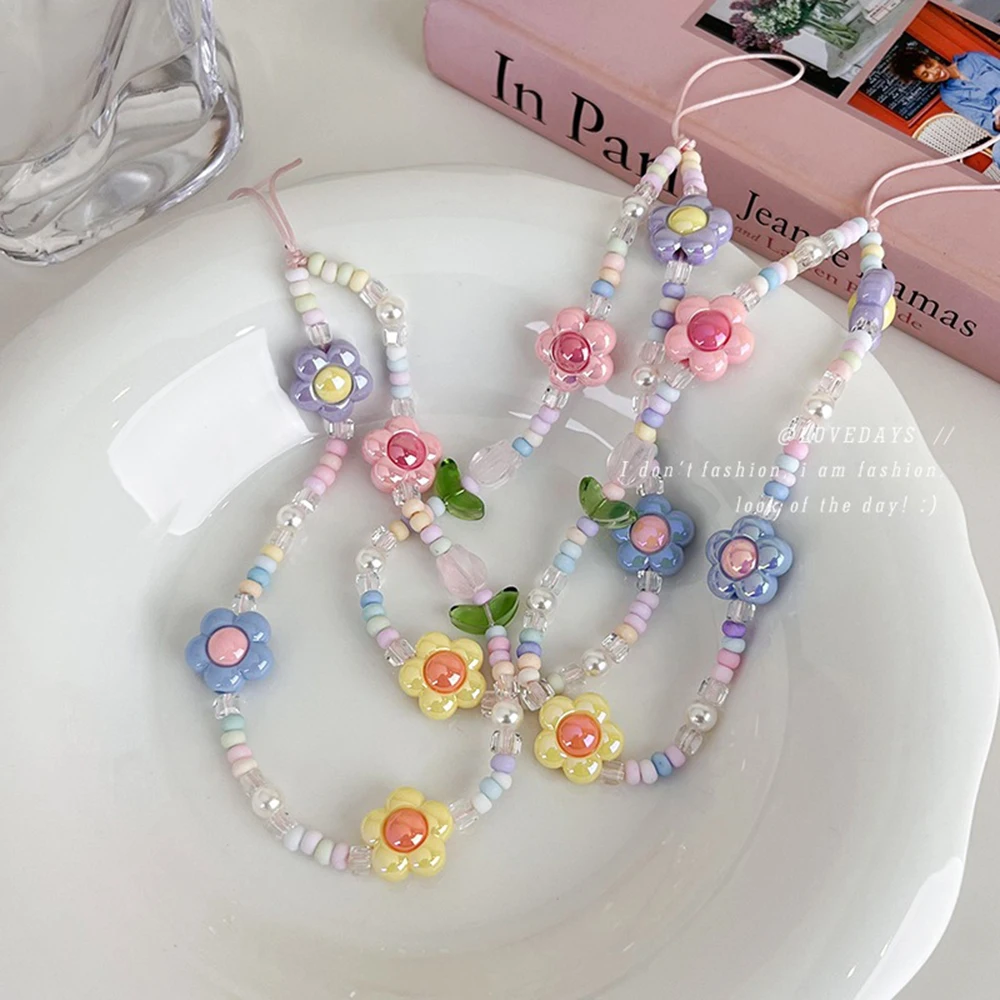 Sweet Lovely Tulip Flower Beaded Mobile Phone Charm Strap Mulheres Moda Telefone Cadeia Anti Loss Lanyard Jóias Telefone Pingente