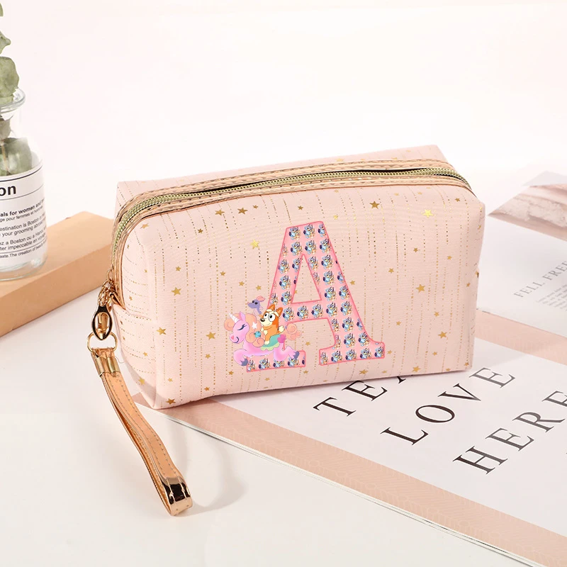 

Bluey Women Cosmetic Case Girl Meteor Stamping Letters A-Z Bingo Chilli Cartoon Anime Female Portable Zipper Coin Makeup Bag New