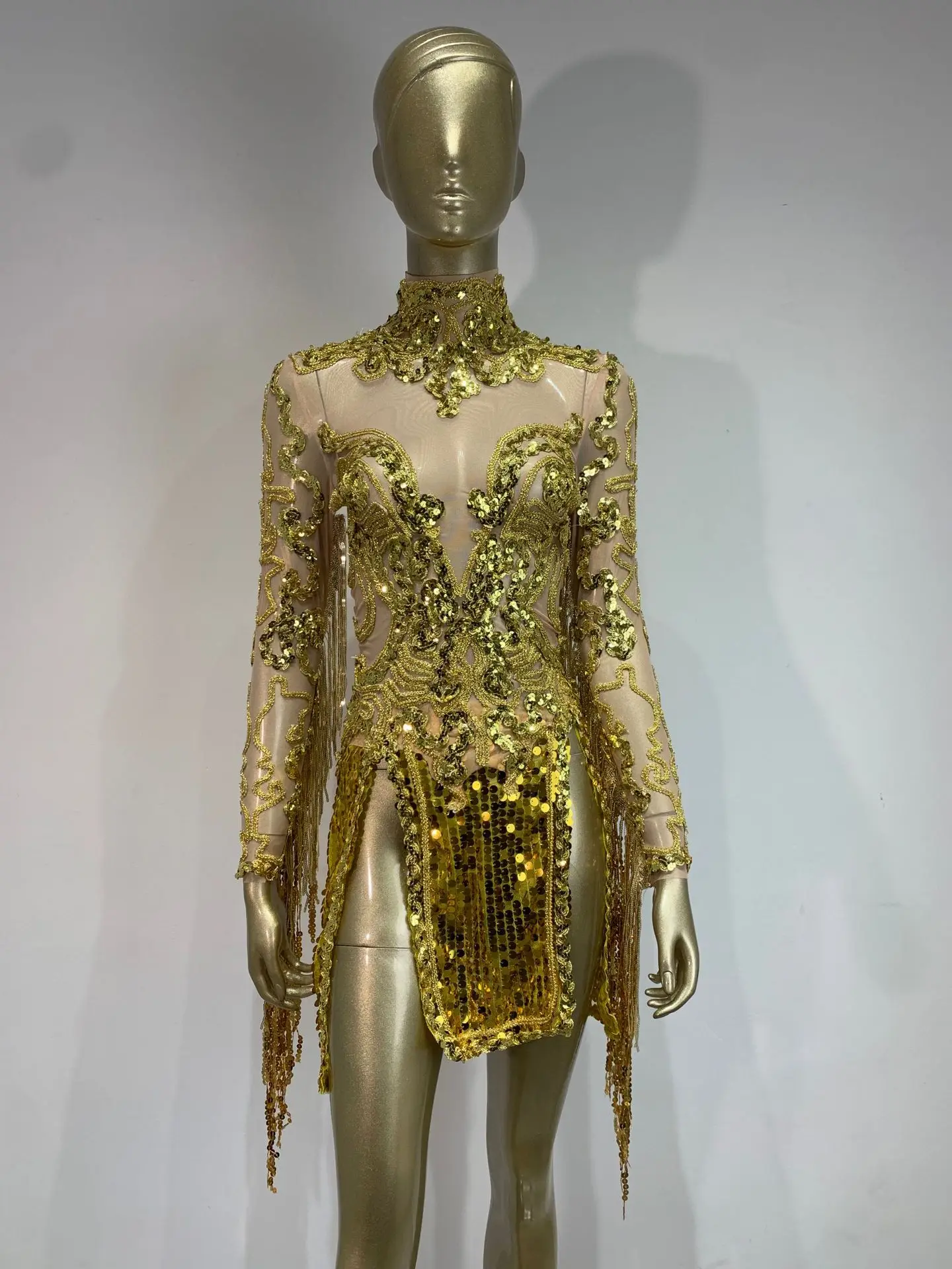 Vrouwen Luxe Speciale Gelegenheid Jurk Goud Lange Mouw Coltrui Pailletten Kwastje Bodycon Mini Avond Club Podiumkostuums