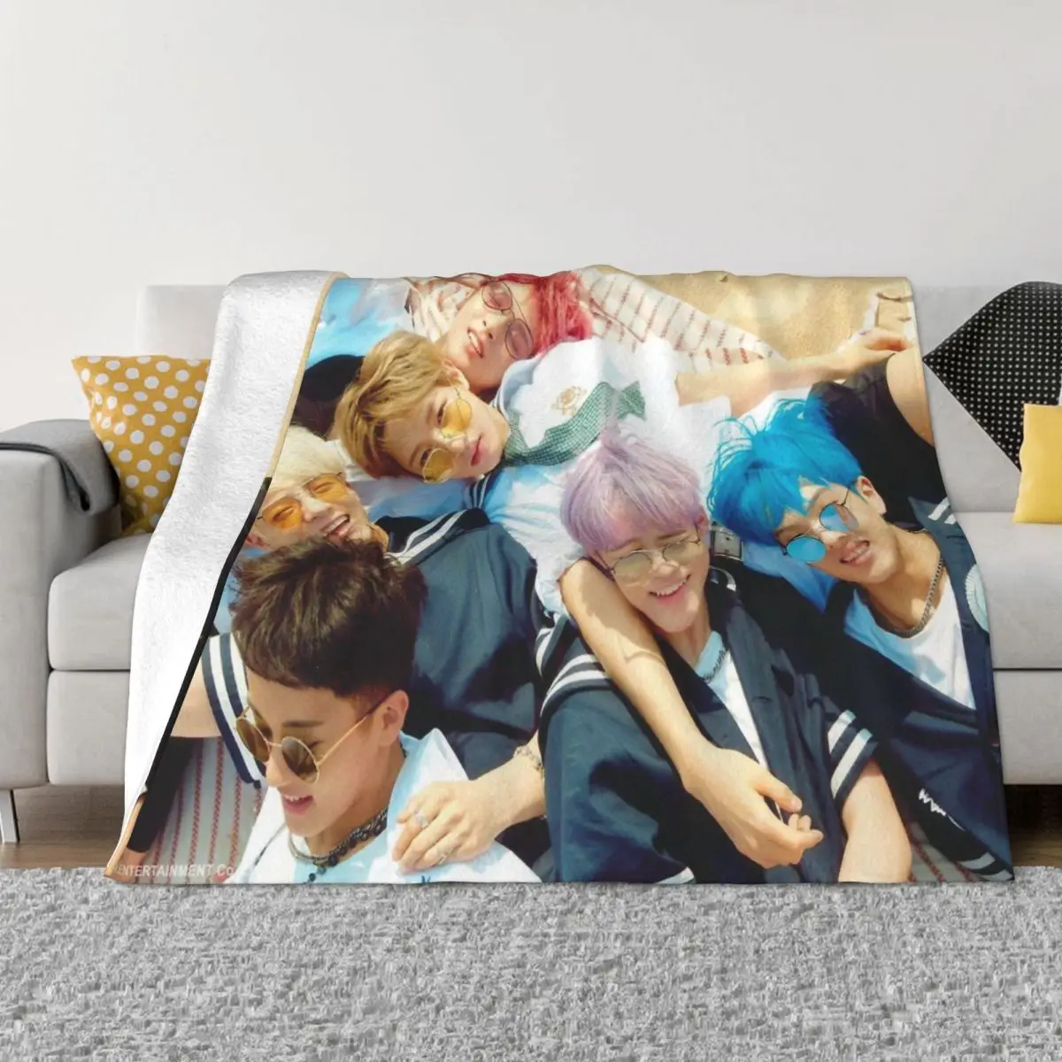 NCT DREAM Plaid Blanket Sofa Cover Fleece Winter Kpop Singer Lightweight Thin Throw Blankets for Bed Outdoor Bedspreads