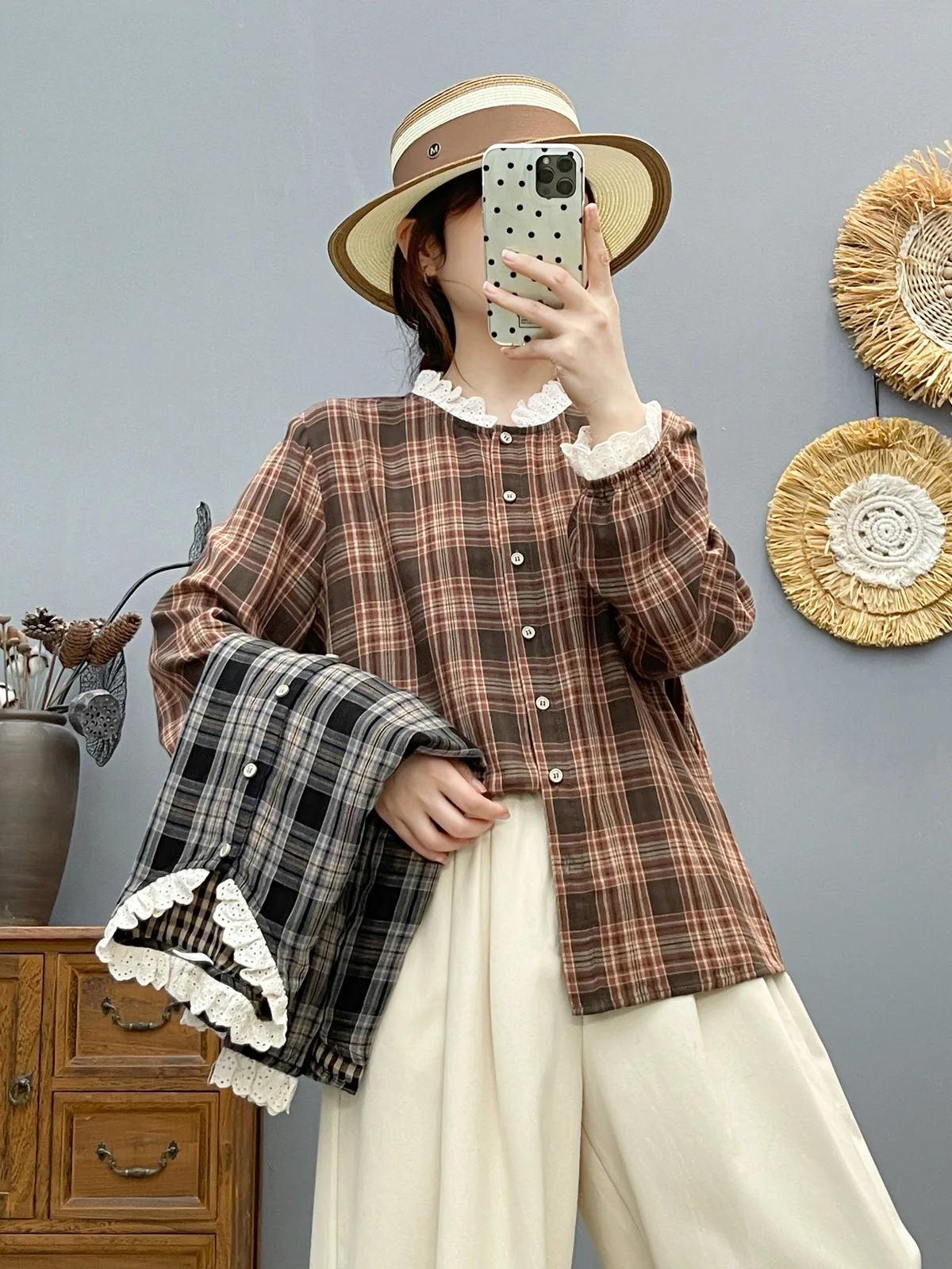 

Korean Fashion Cotton Yarn Lace Collar Checkered Shirts Cotton Yarn Women's Plaid Shirts Autumn Vintage Long Sleeve Tops