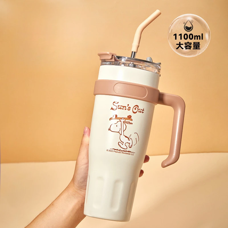 Anime snoopy copo de vácuo esportes fitness copo isolado e copo de gelo frio chaleira grande capacidade para estudantes presentes do feriado