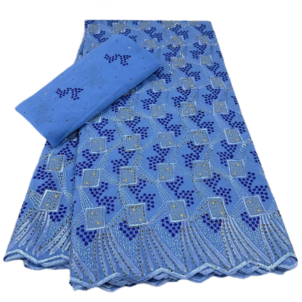 

Дешевая синяя африканская кружевная ткань из 100% хлопка с вышивкой, нигерийская швейцарская вуаль, кружевная ткань 5 + 2 ярда, шитье для женских вечерних платьев